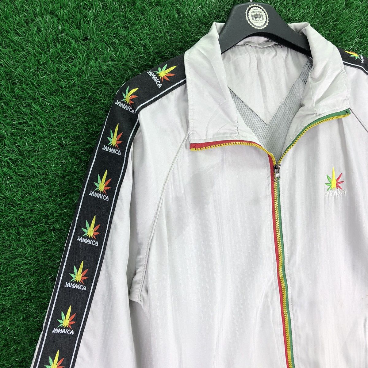 Vintage Vintage Jamaica Weed Side Tape Nylon Zipper Sweater Size US L / EU 52-54 / 3 - 2 Thumbnail
