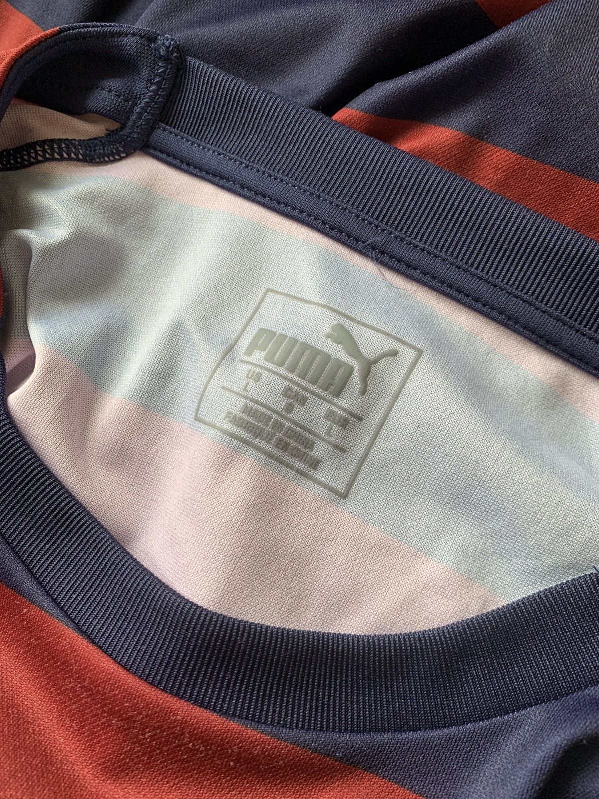 Other 2018 Puma Newcastle United navy/burgundy departure jersey Size US L / EU 52-54 / 3 - 7 Thumbnail