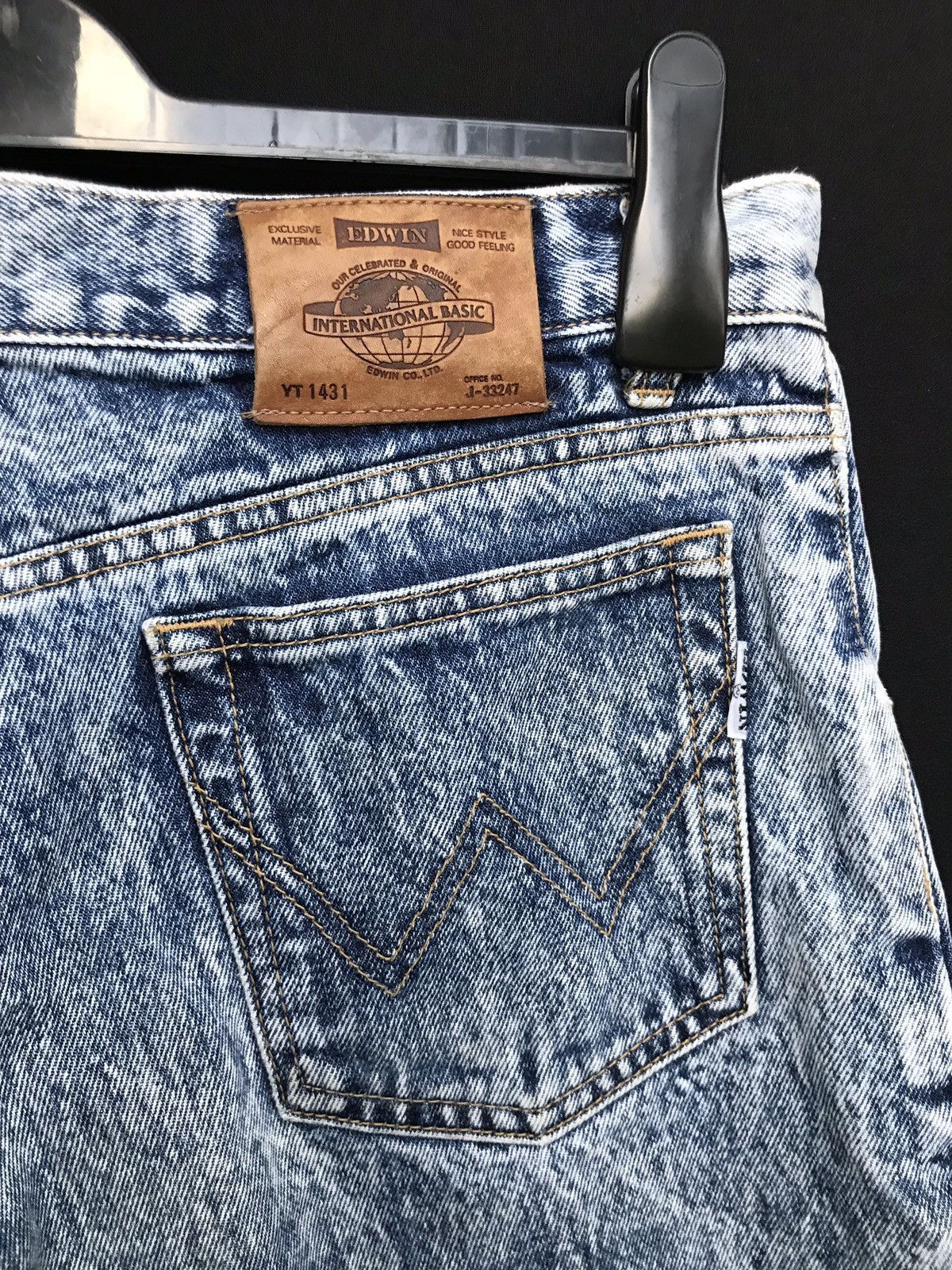 Edwin × Vintage Vintage Edwin Distressed Baggy Jeans Size US 31 - 13 Thumbnail