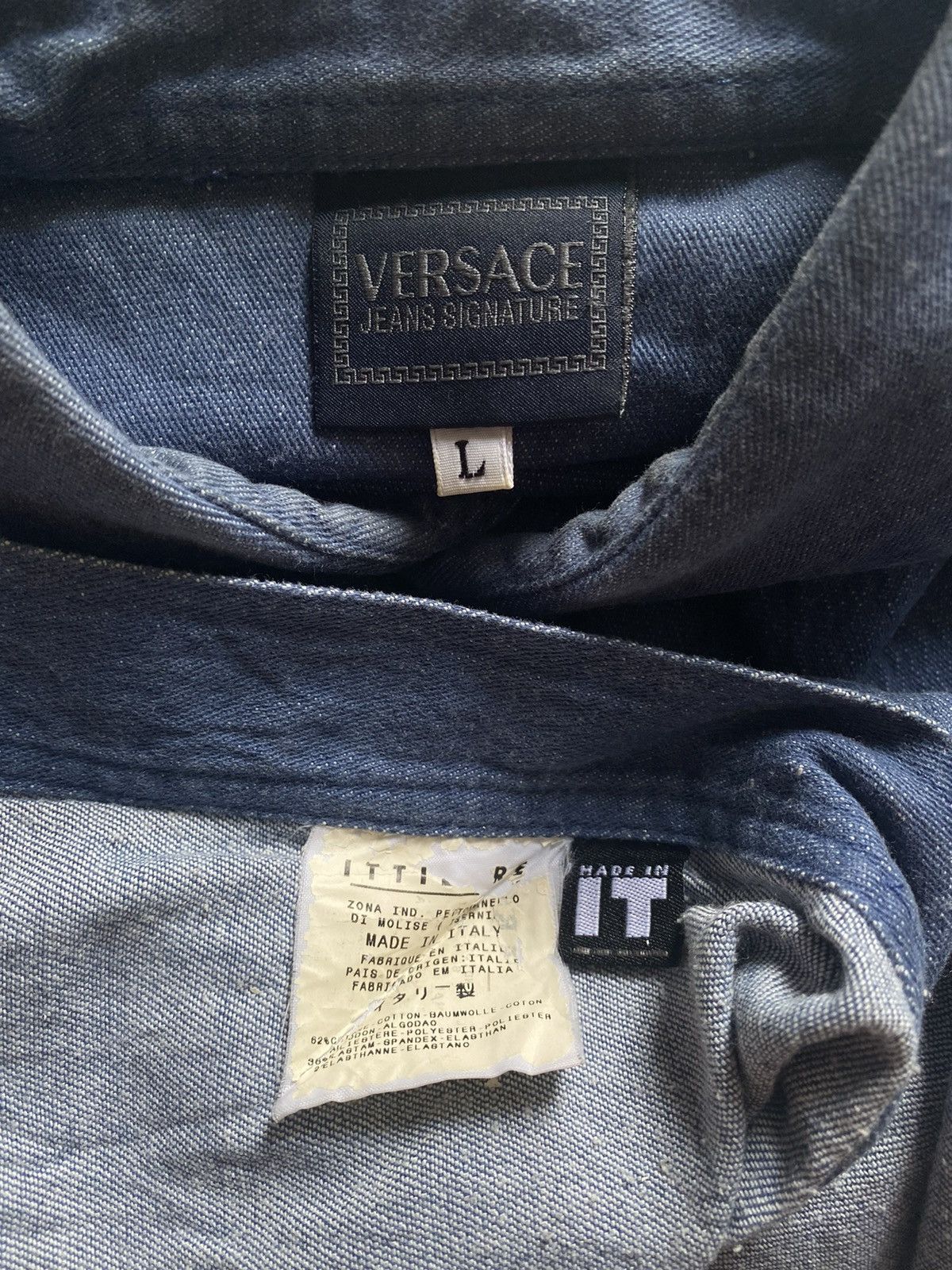 Versace VERY RARE VINTAGE SHIRTS OXFORDS BUTTON UP VERSACE DENIM Size US L / EU 52-54 / 3 - 2 Thumbnail