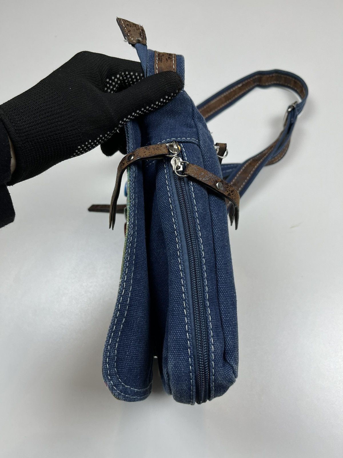 Japanese Brand Vintage Y2K Shoulder Bag Messenger Grunge Art Avantgarde Size ONE SIZE - 8 Thumbnail