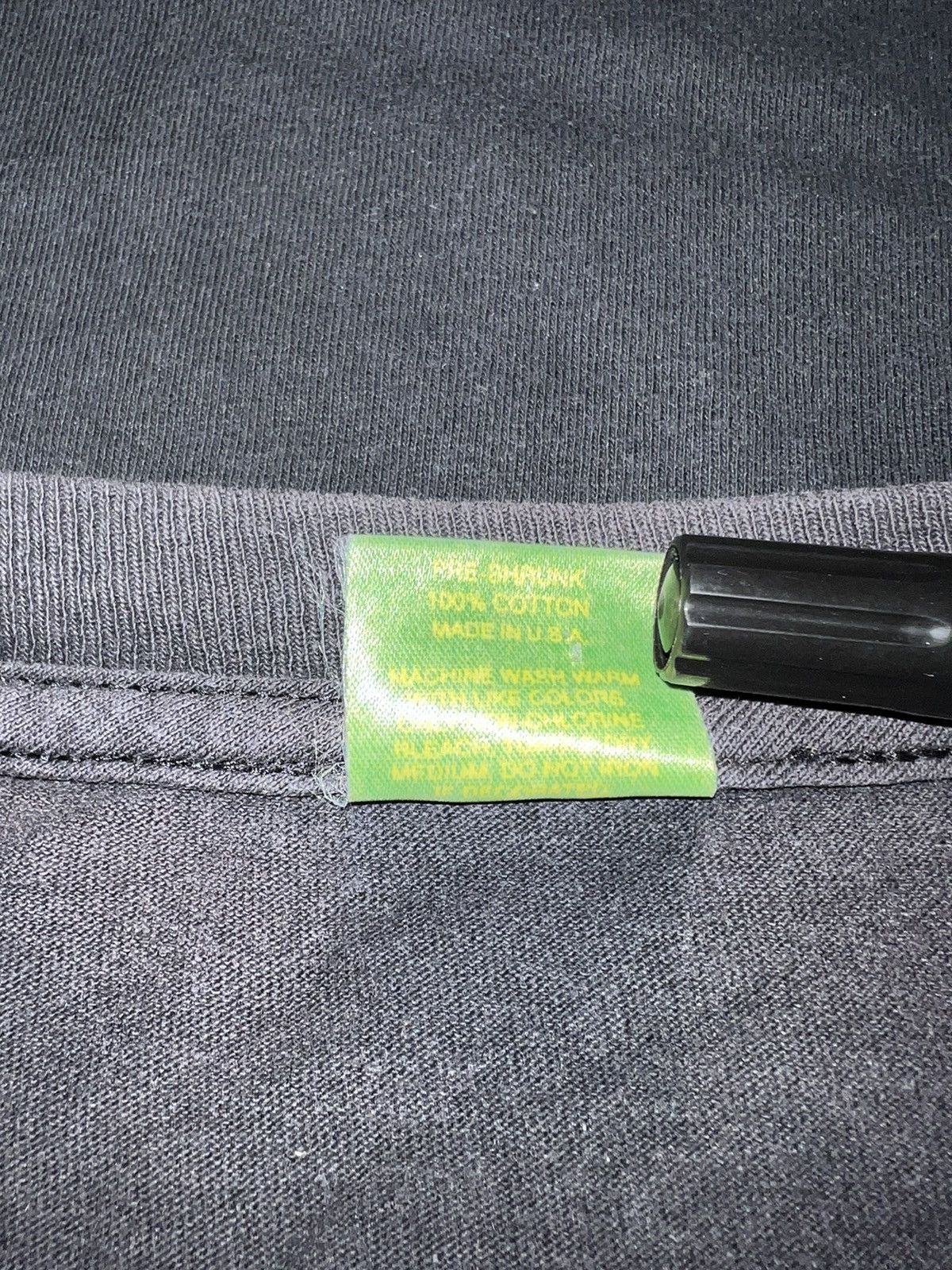 Rap Tees VERY RARE VINTAGE T SHIRTS PRICELESS ILLEGAL DRUGS FACE DOWN Size US XL / EU 56 / 4 - 5 Thumbnail