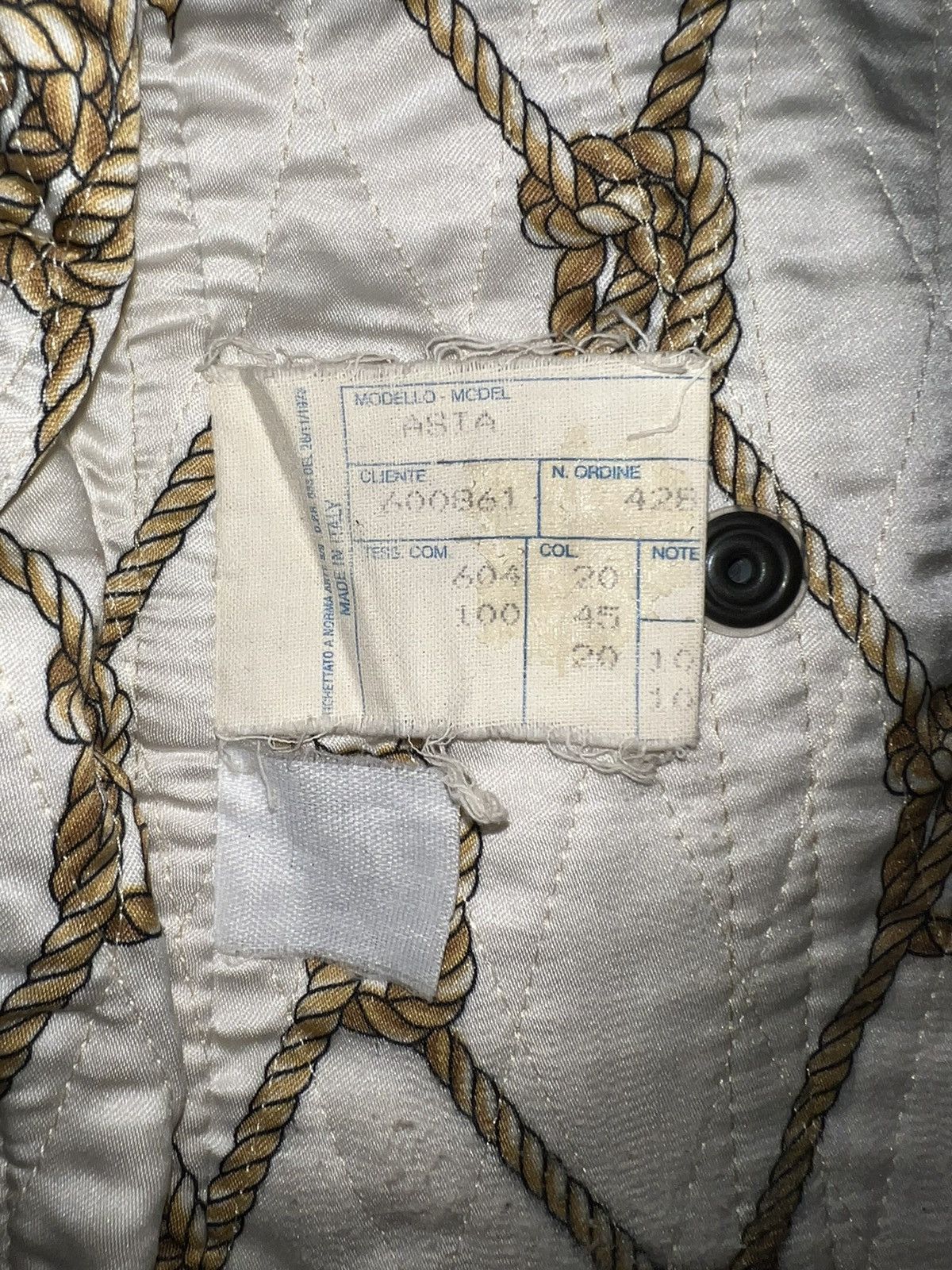 Vintage VERY RARE VINTAGE JACKET QUILTED MARIANI ITALIAN DESIGNER Size M / US 6-8 / IT 42-44 - 5 Thumbnail