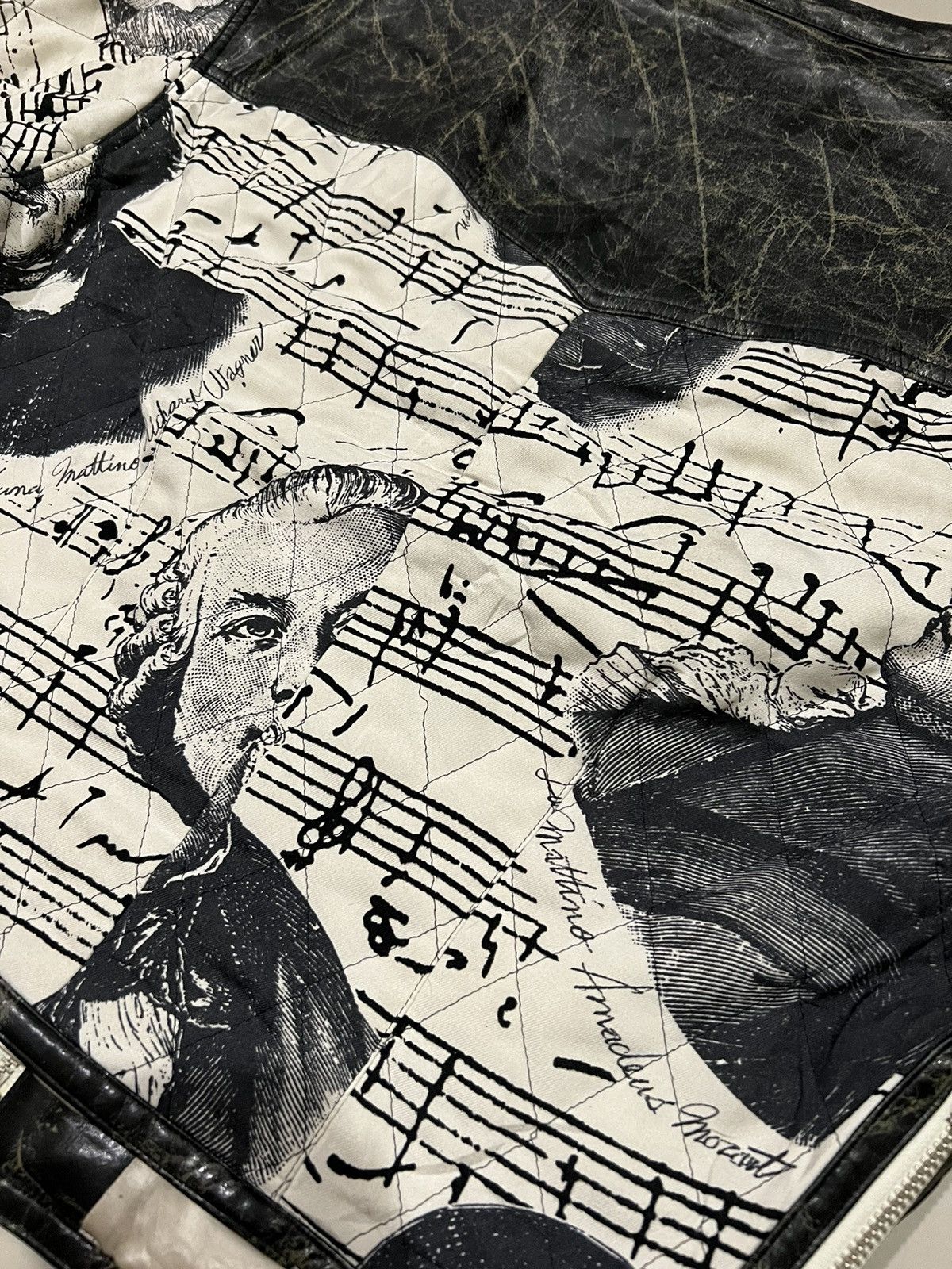 Vintage VERY RARE VINTAGE JACKET LUNA MATTINO QUILTED BEST COMPOSERS Size US M / EU 48-50 / 2 - 4 Thumbnail