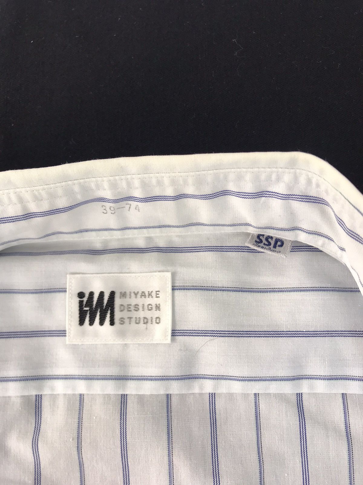 Issey Miyake Issey Miyake Design Studio Single Pockets Design Logo Size US L / EU 52-54 / 3 - 5 Thumbnail