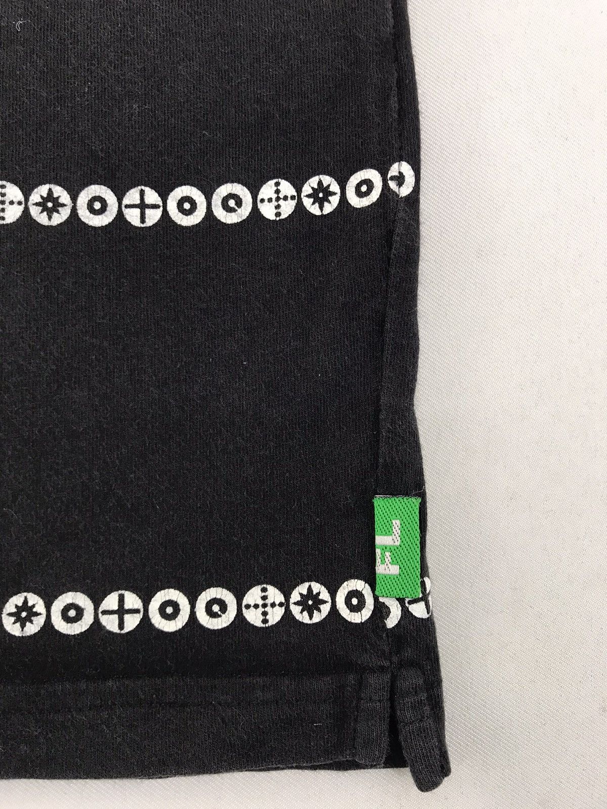 Futura × Grailed Futura Laboratory Striped Tee T-shirt Inspired Designer Size US L / EU 52-54 / 3 - 3 Thumbnail