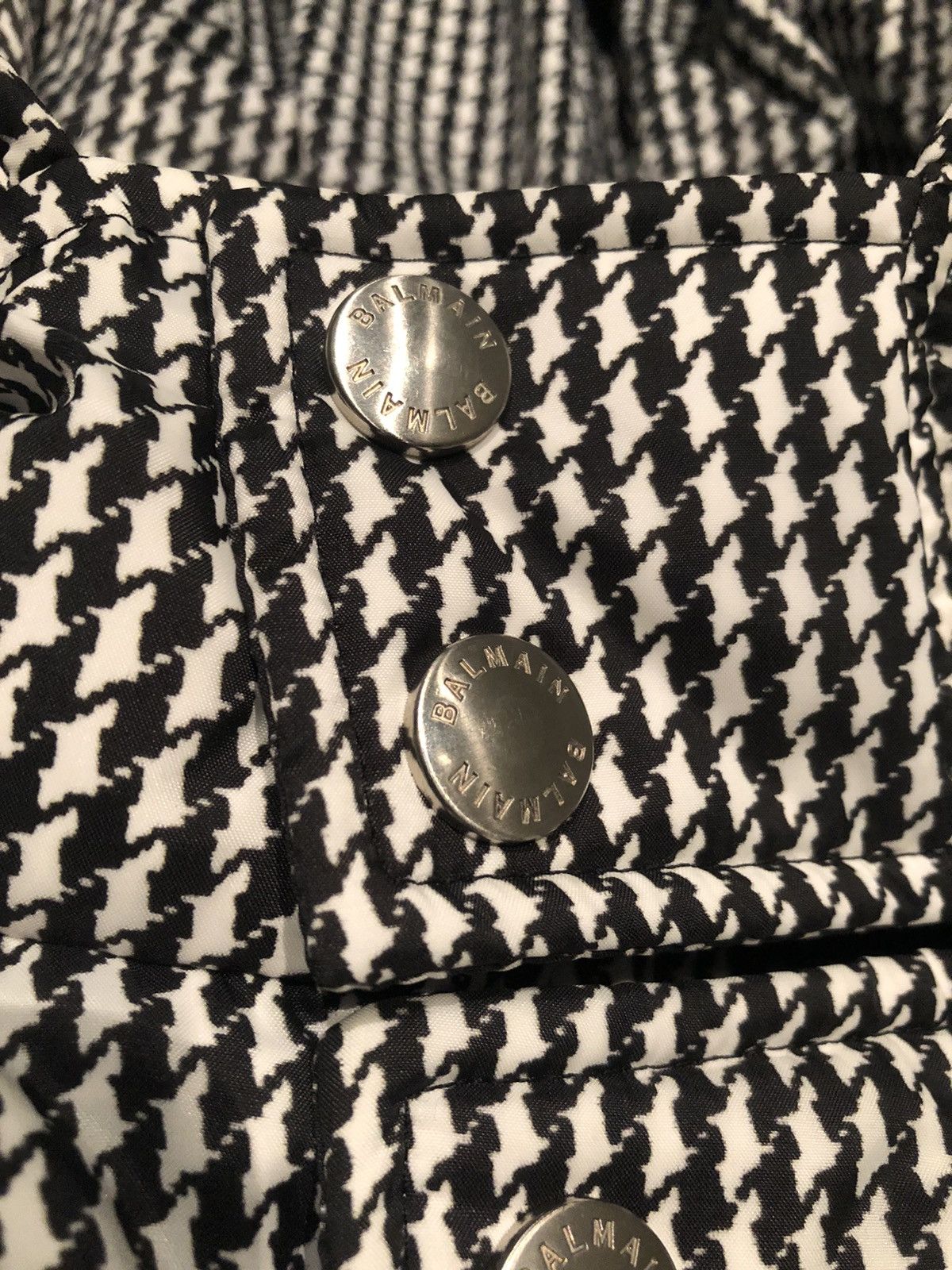 Balmain *BALMAIN VEST* BRAND NEW! Size US L / EU 52-54 / 3 - 6 Thumbnail