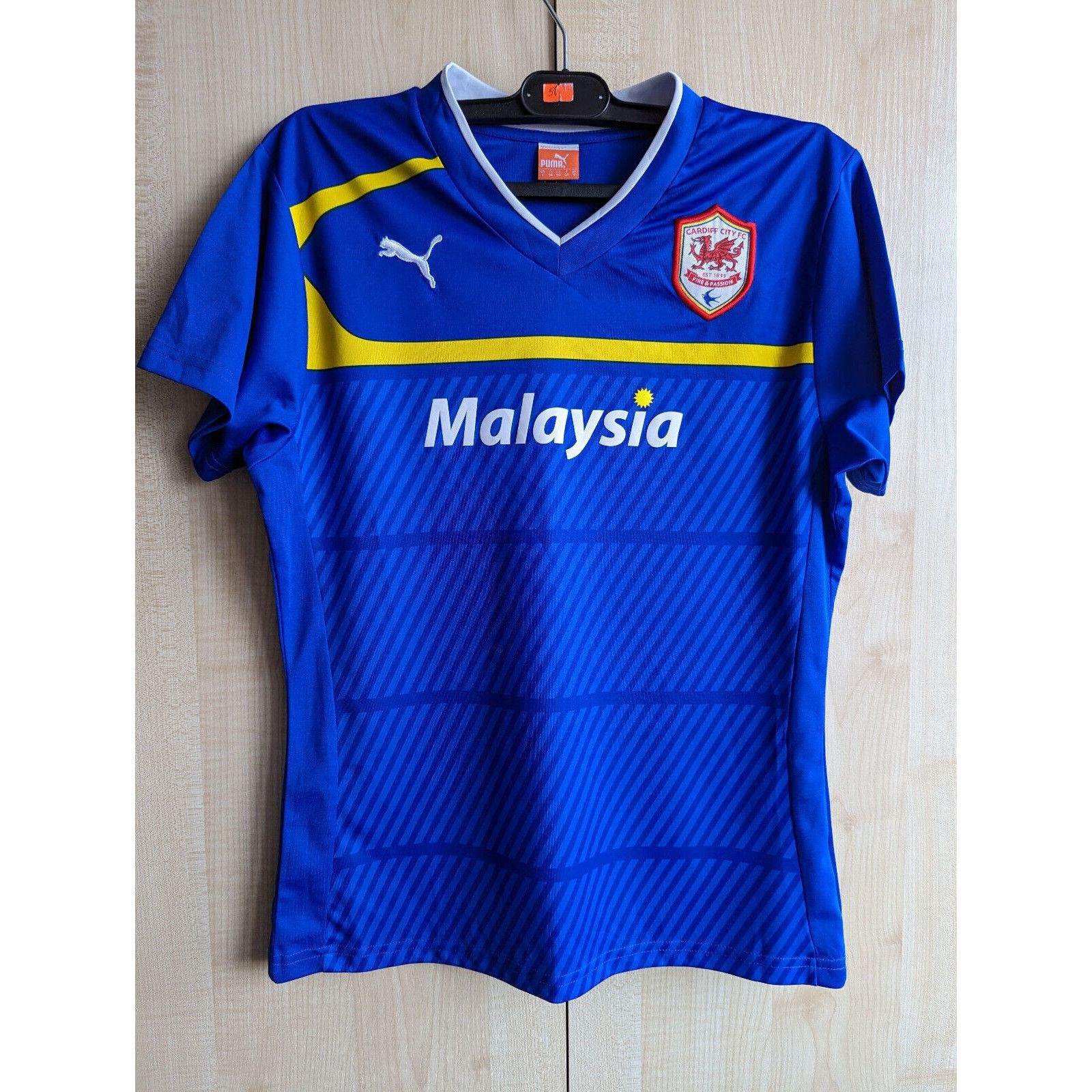 Puma CARDIFF CITY WALES 2012/2013 AWAY JERSEY PUMA SHIRT SIZE S Size US S / EU 44-46 / 1 - 1 Thumbnail