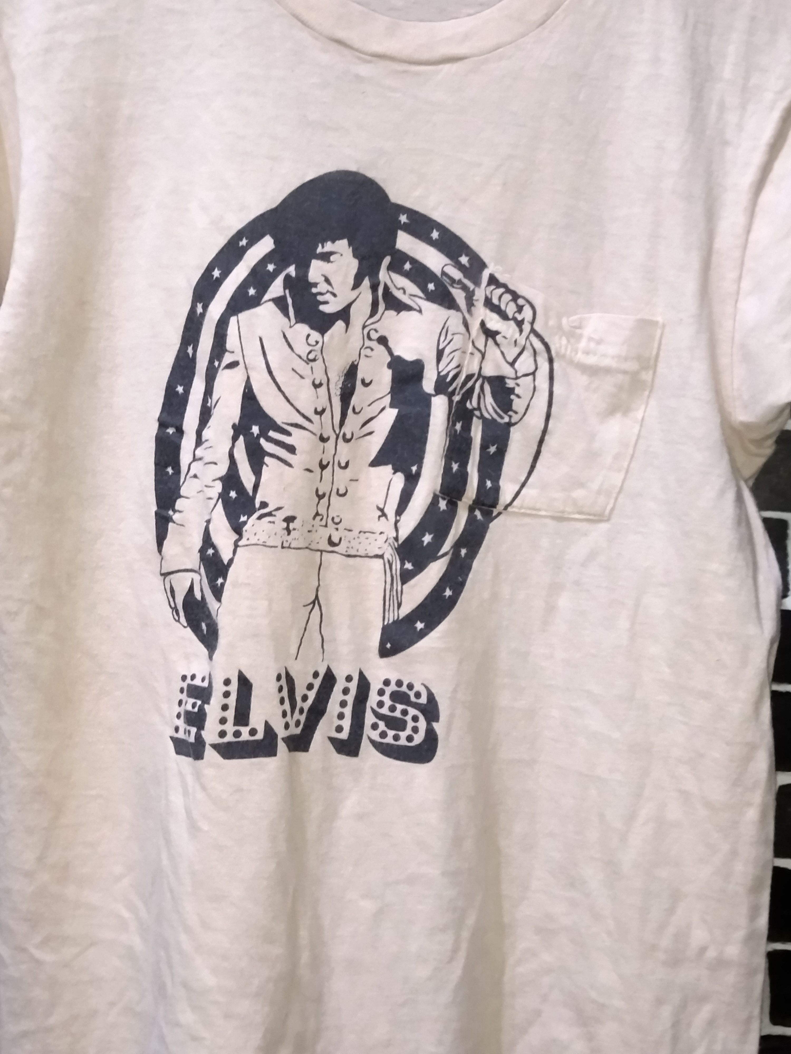 Band Tees × Vintage Vintage 70s Elvis Presley Pocket Tshirt Size US S / EU 44-46 / 1 - 2 Thumbnail