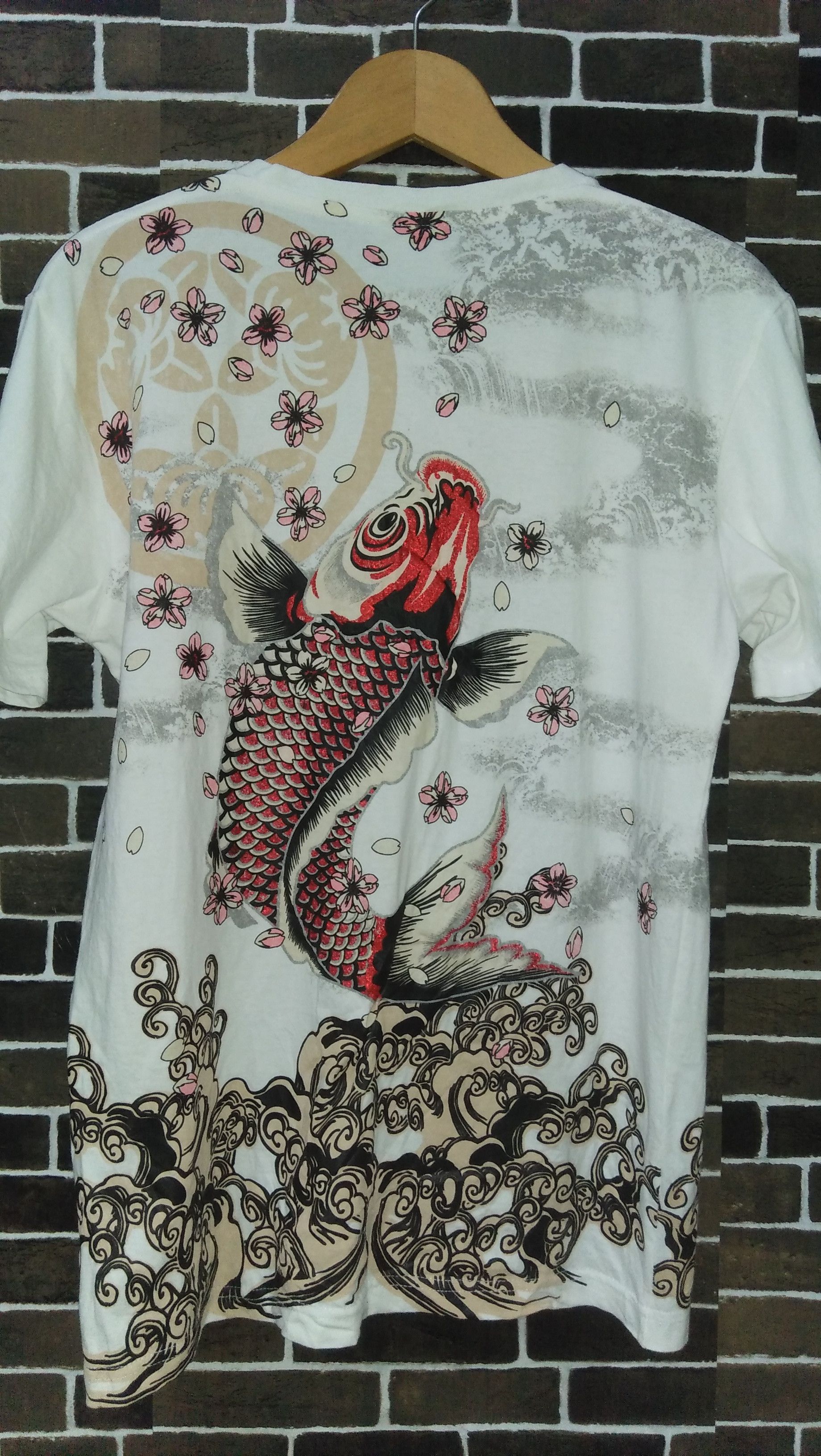 Japanese Brand SUKAJAN FISH KOI Tshirt Japanese All Over Print Tshirt Size US L / EU 52-54 / 3 - 5 Thumbnail