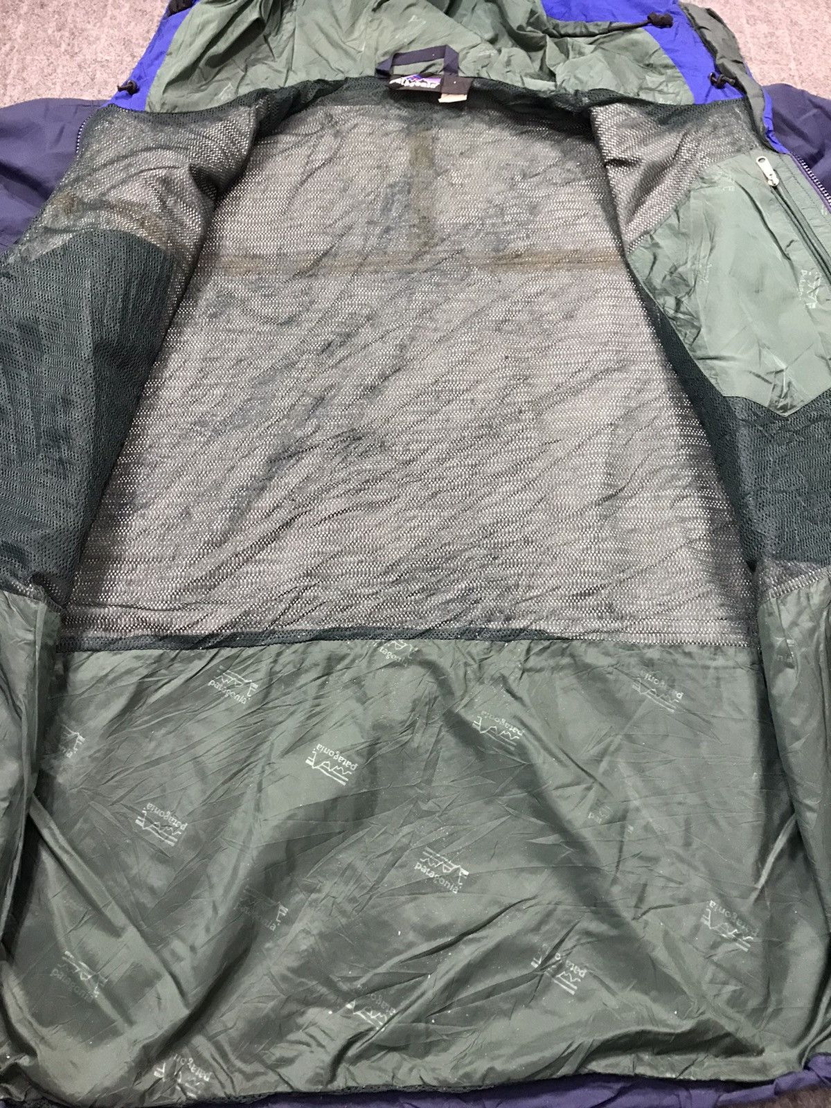 Patagonia Patagonia Jacket Hoodies Techwear Outdoor Multi Pocket Style Size US L / EU 52-54 / 3 - 8 Thumbnail
