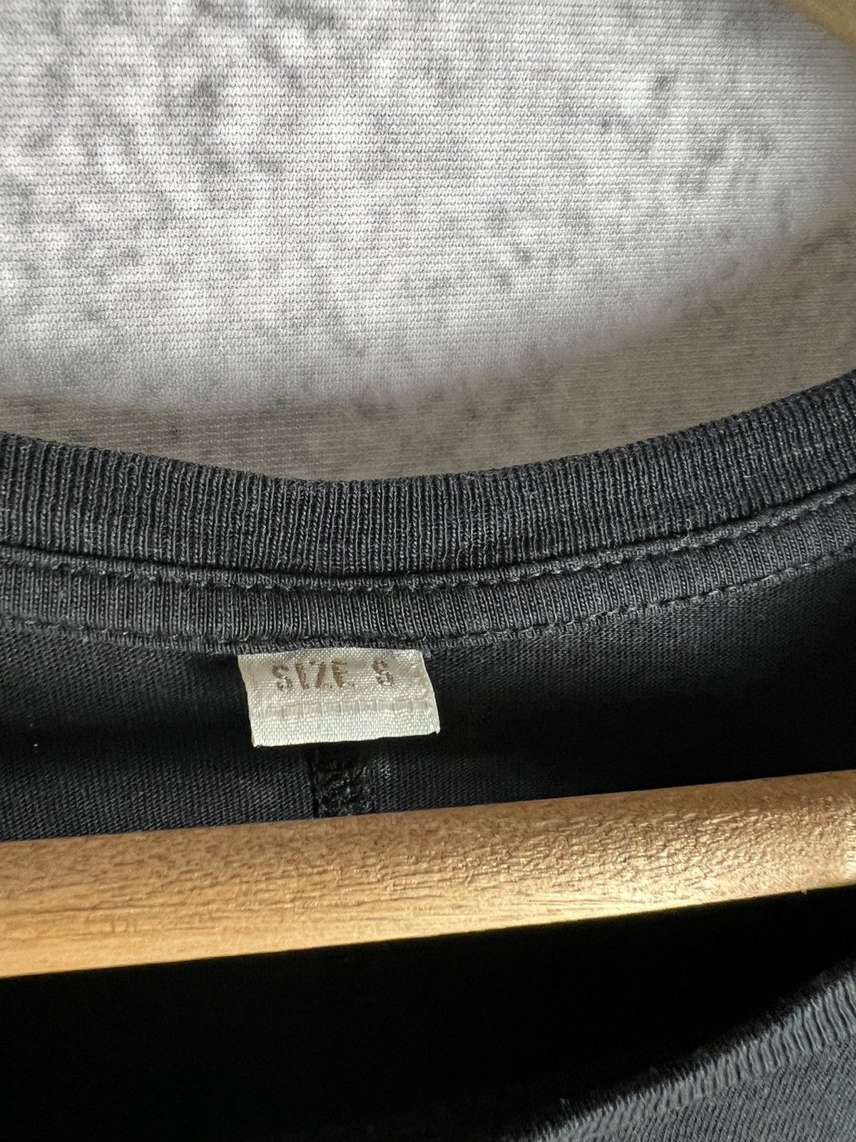 Diesel Diesel Y2k opium vibe Lost under groups tshirt Size US S / EU 44-46 / 1 - 3 Thumbnail