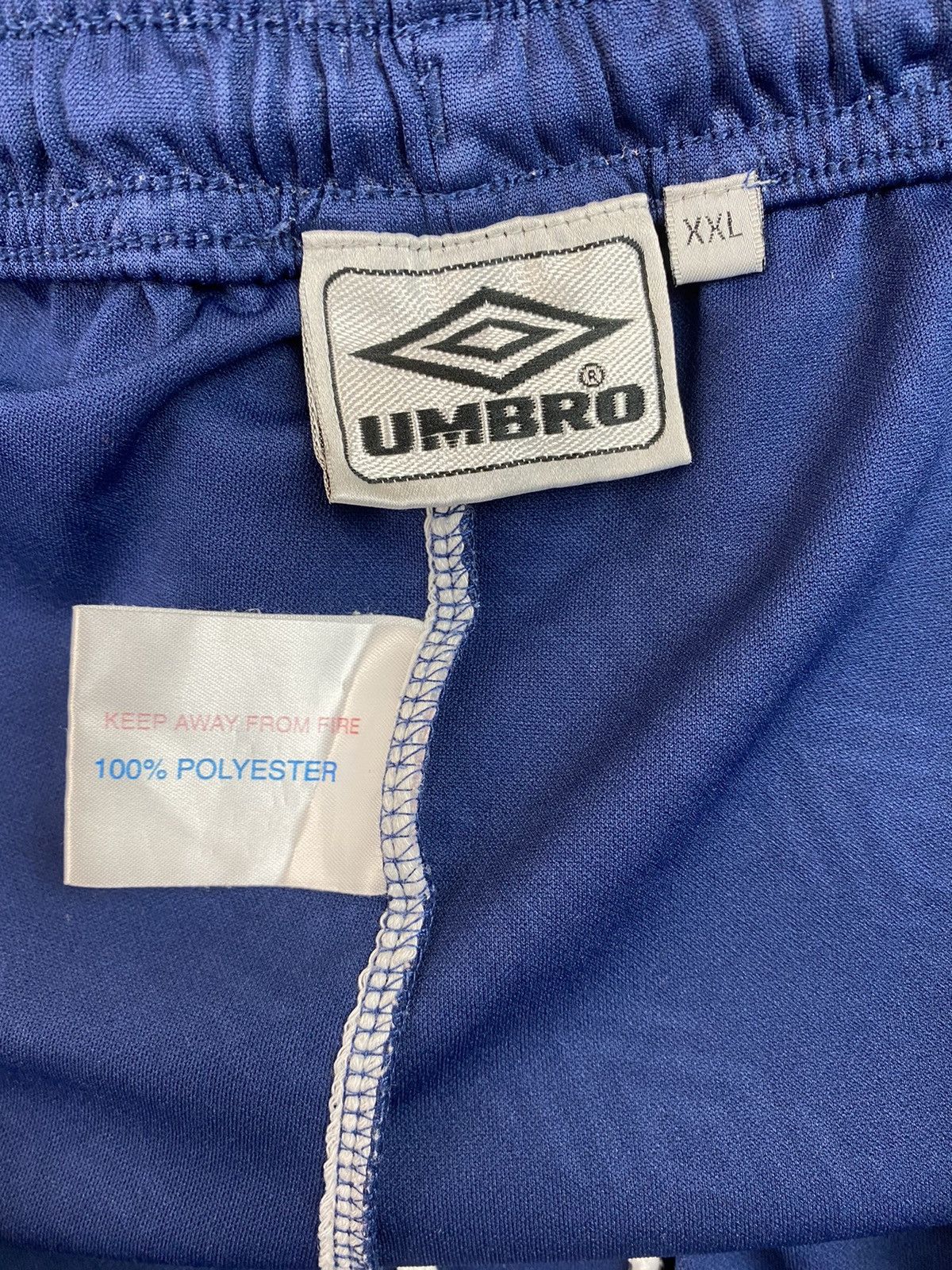 Umbro × Vintage Vintage Umbro Monogram Soccer Jersey Shorts Size US 36 / EU 52 - 6 Thumbnail