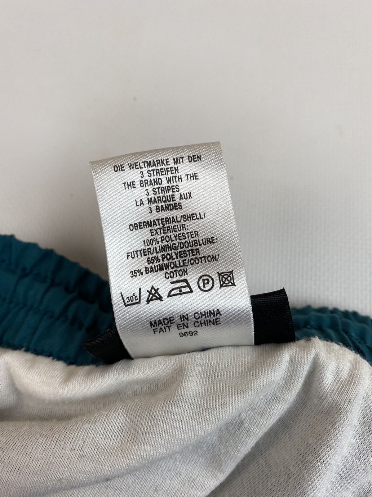 Adidas × Vintage Vintage Adidas Equipment Shorts Size XL Size US 34 / EU 50 - 8 Thumbnail