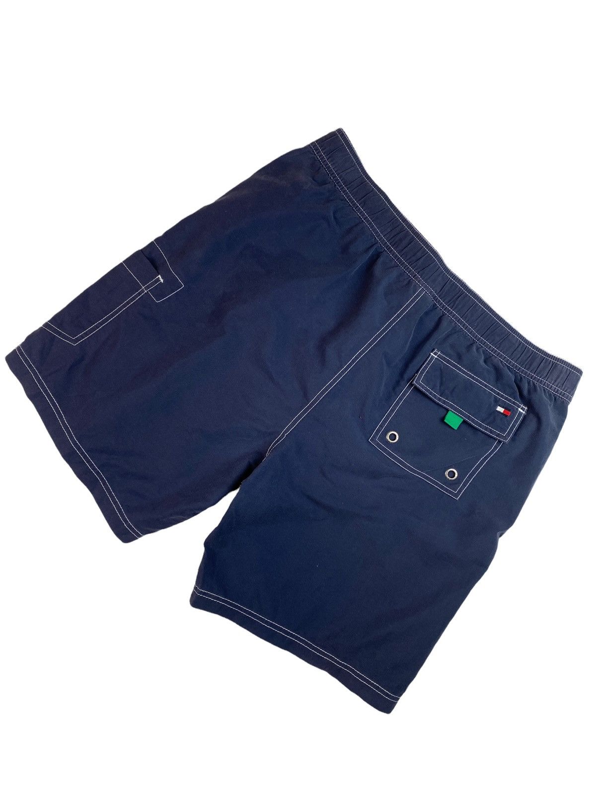 Tommy Hilfiger × Vintage Vintage Tommy Hilfiger Hawaii Shorts Size US 33 - 6 Thumbnail