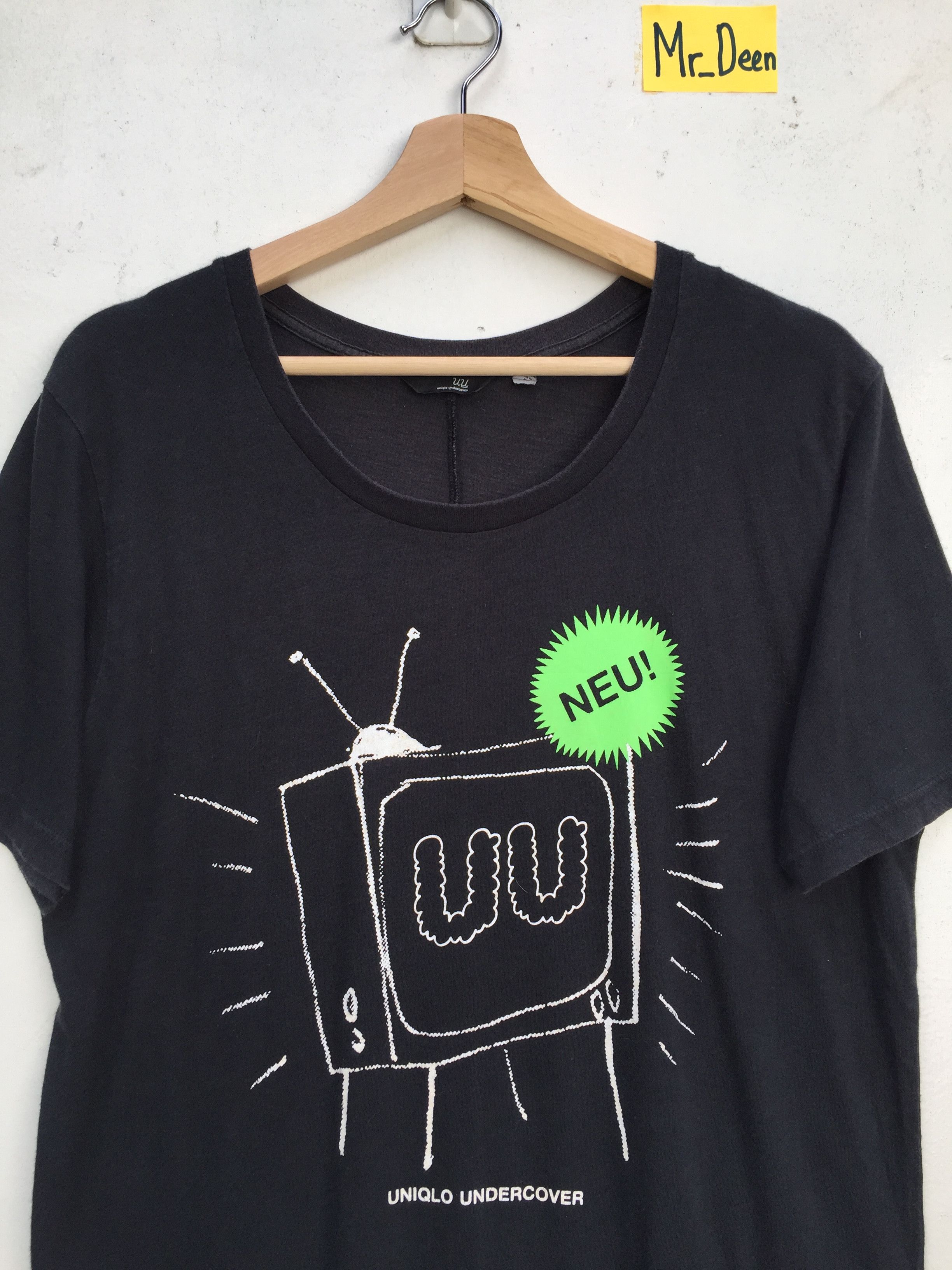 Undercover × Uniqlo Uniqlo Undercover television crew neck tee Size US M / EU 48-50 / 2 - 5 Thumbnail