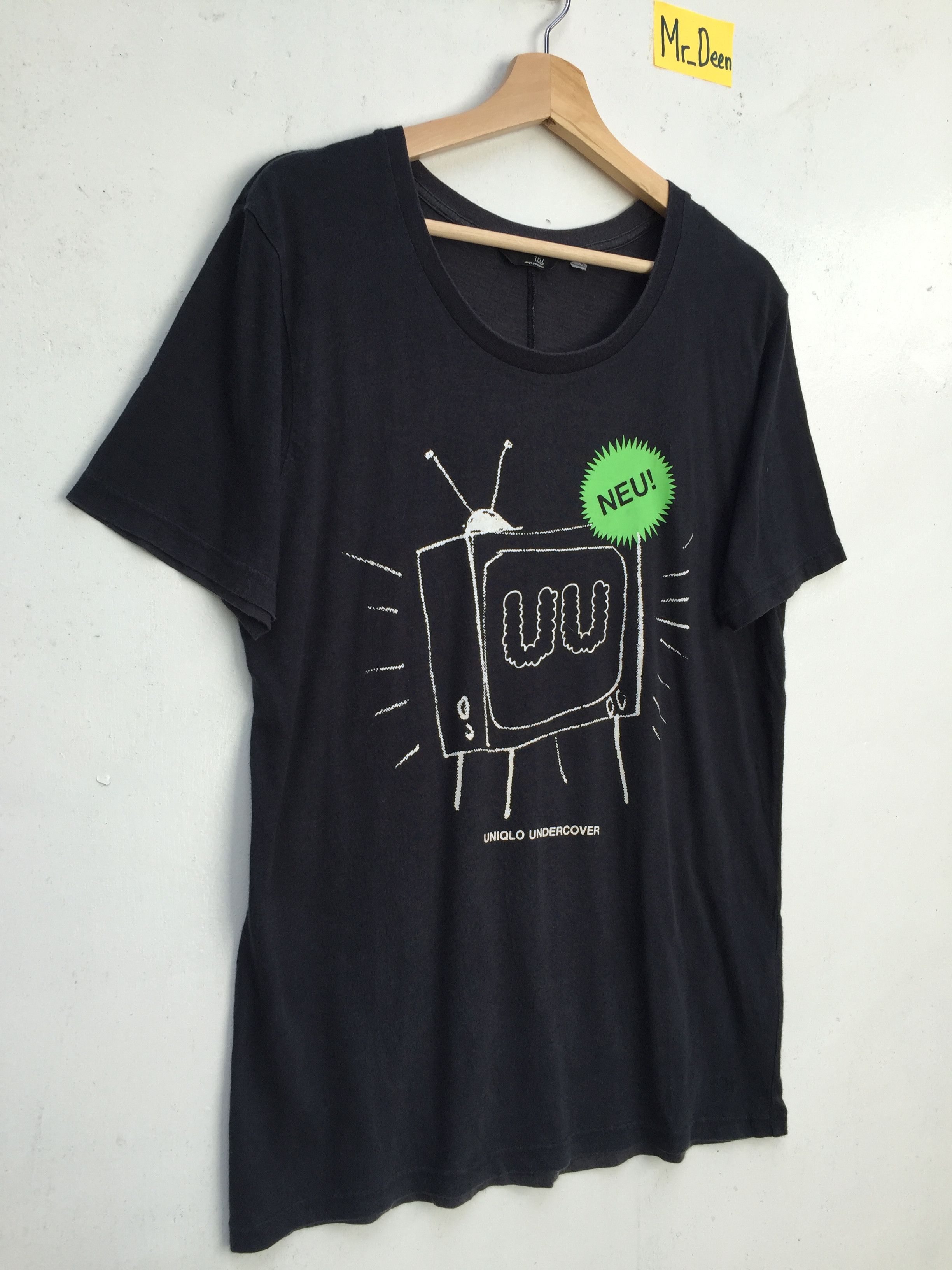 Undercover × Uniqlo Uniqlo Undercover television crew neck tee Size US M / EU 48-50 / 2 - 2 Thumbnail