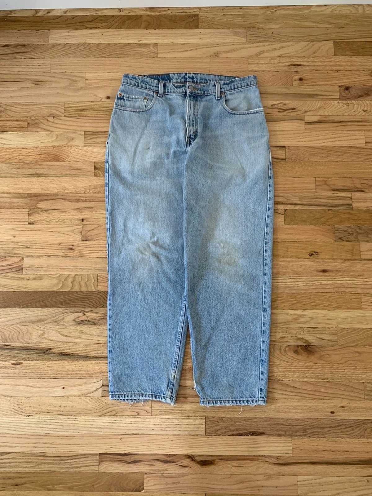 Levi's × Levi's Vintage Clothing × Vintage 1990s Levi’s 570 Light Wash Blue Jeans Baggy Fit Size US 34 / EU 50 - 1 Thumbnail