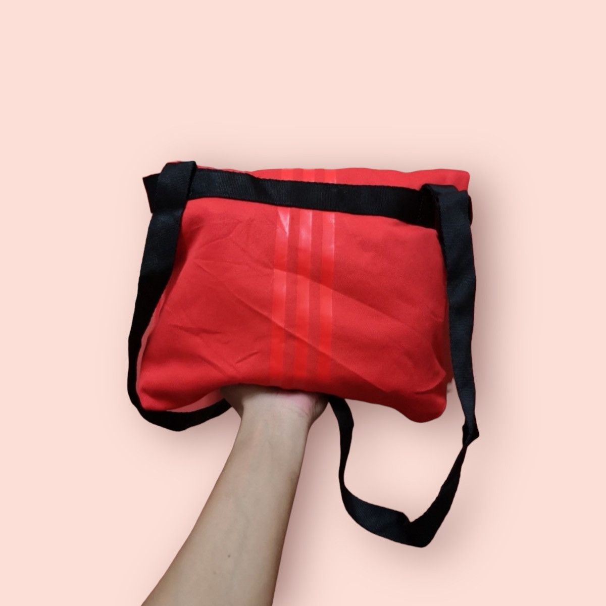 Adidas × Japanese Brand × MOUSSY 🔥LAST DROP🔥 ADIDAS X MOUSSY FOLDABLE CROSSBODY SLING BAG Size ONE SIZE - 5 Thumbnail