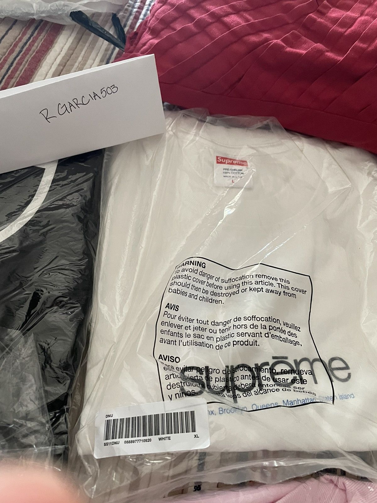 Supreme Supreme Shop Tee Size US L / EU 52-54 / 3 - 1 Thumbnail