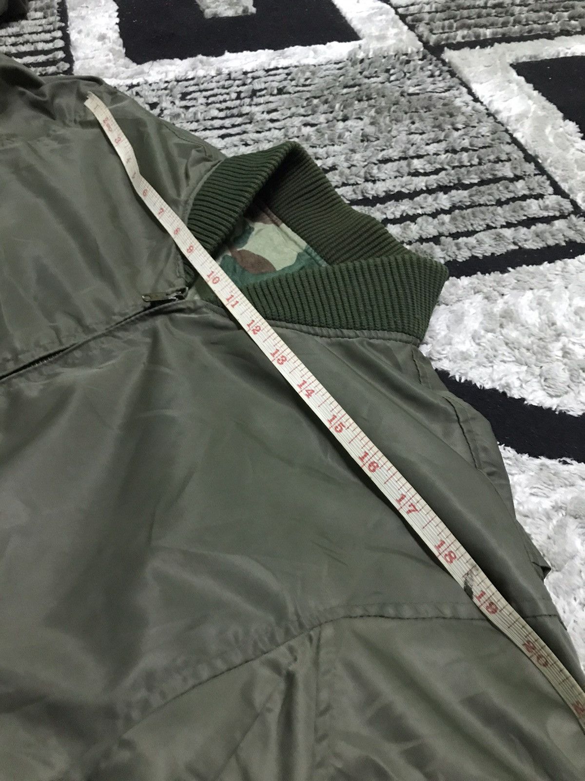Vintage Army Camouflage reversible flight jacket Size US M / EU 48-50 / 2 - 7 Thumbnail