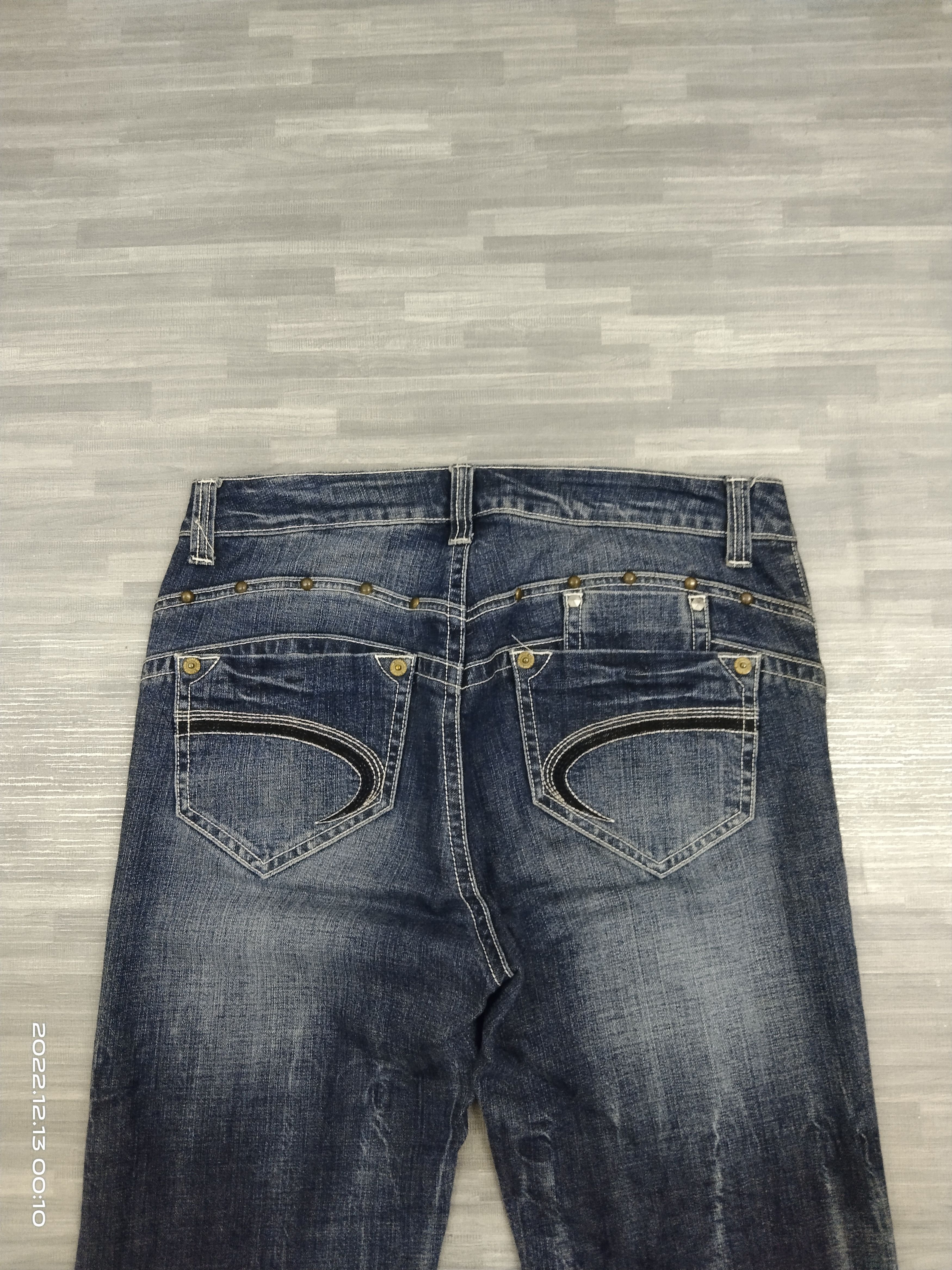 Japanese Brand FLARE🔥WASHED BLUE STUDDED WAVE LIST DENIM PANTS Size US 32 / EU 48 - 5 Thumbnail