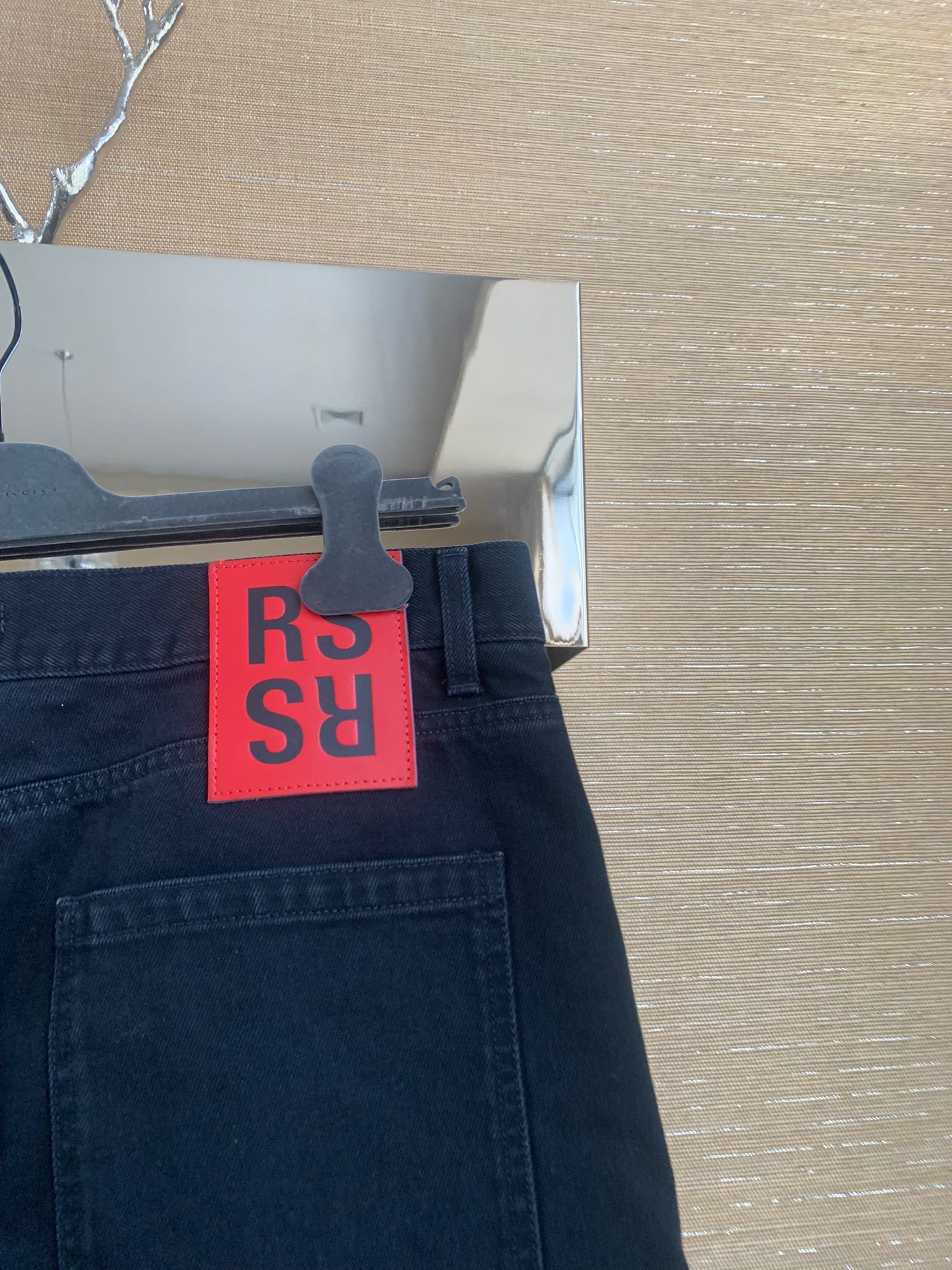 Raf Simons AW19 Slim Destroyed Denim in Black Red Size US 34 / EU 50 - 15 Thumbnail