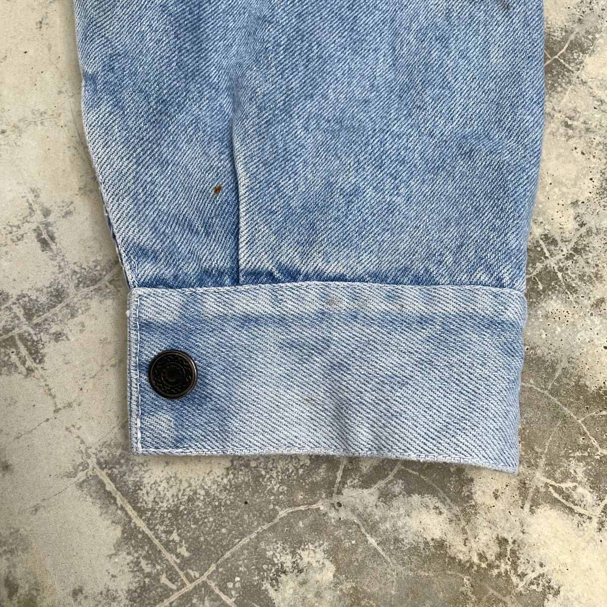 Japanese Brand Vintage Japanese Brand Faded Denim Jacket Size US L / EU 52-54 / 3 - 7 Thumbnail