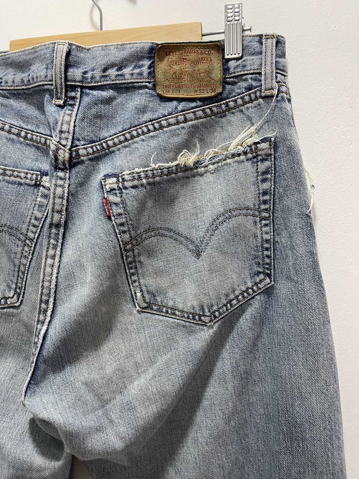 Levi's LEVIS 503 SELVEDGE BUTTON STAMP 359 DISTRESSED DENIM JEANS Size US 30 / EU 46 - 12 Thumbnail