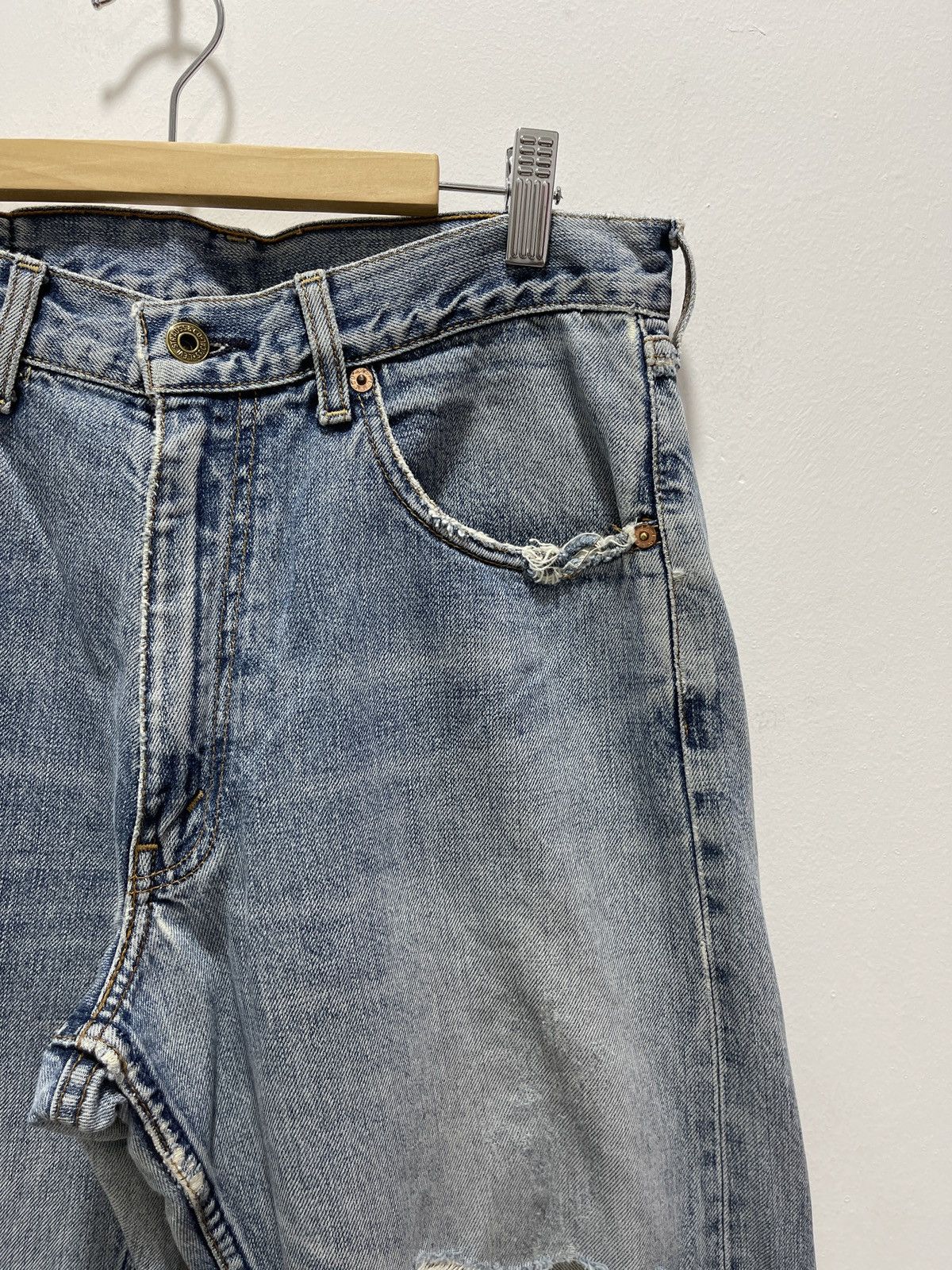 Levi's LEVIS 503 SELVEDGE BUTTON STAMP 359 DISTRESSED DENIM JEANS Size US 30 / EU 46 - 2 Thumbnail