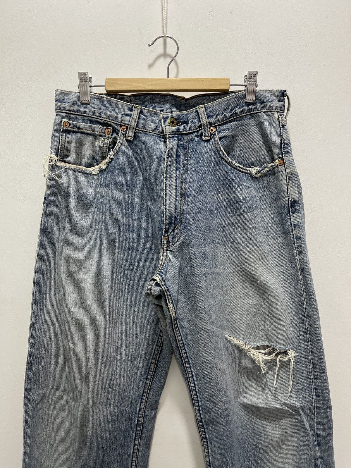 Levi's LEVIS 503 SELVEDGE BUTTON STAMP 359 DISTRESSED DENIM JEANS Size US 30 / EU 46 - 4 Thumbnail