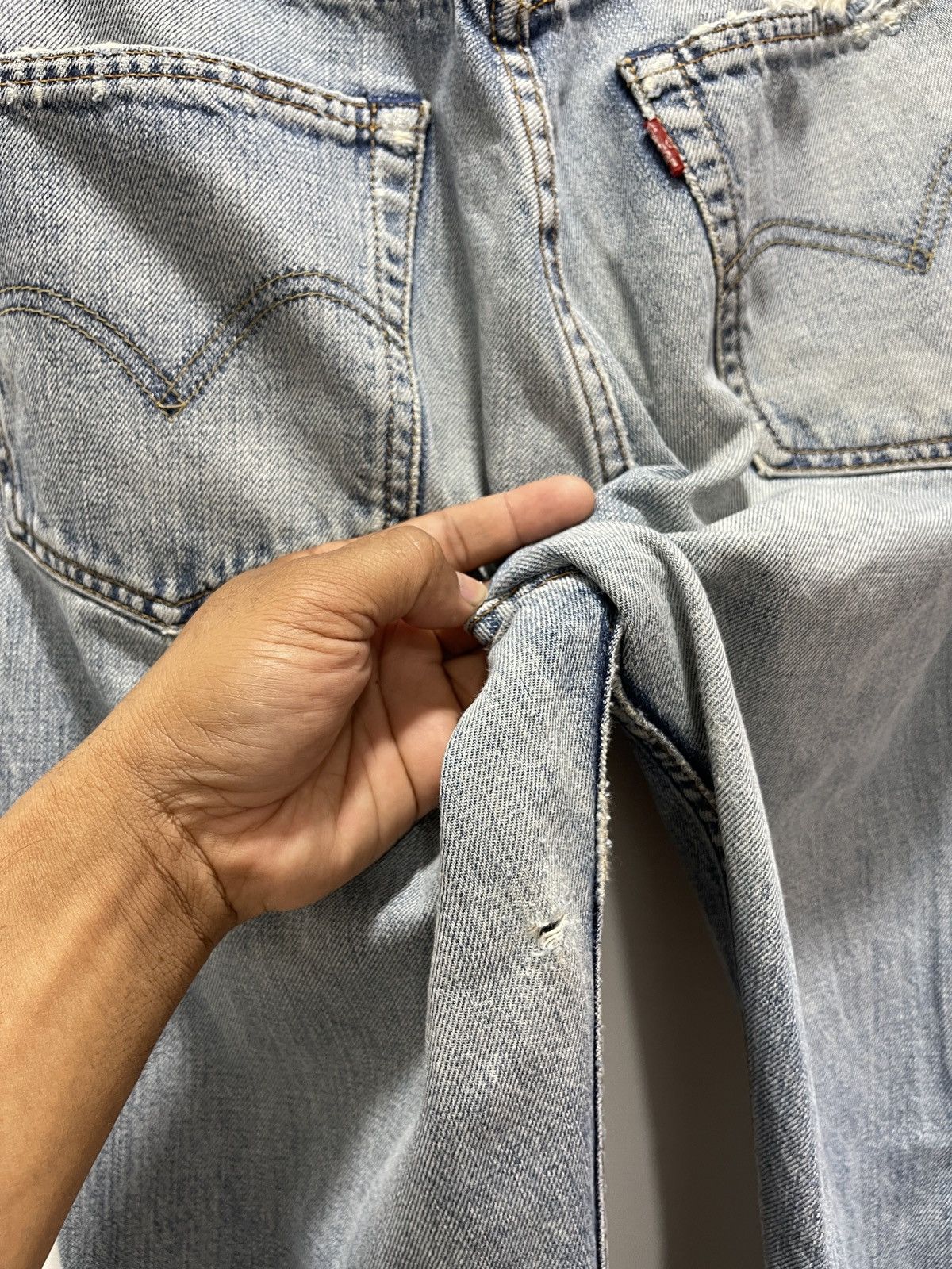 Levi's LEVIS 503 SELVEDGE BUTTON STAMP 359 DISTRESSED DENIM JEANS Size US 30 / EU 46 - 18 Thumbnail