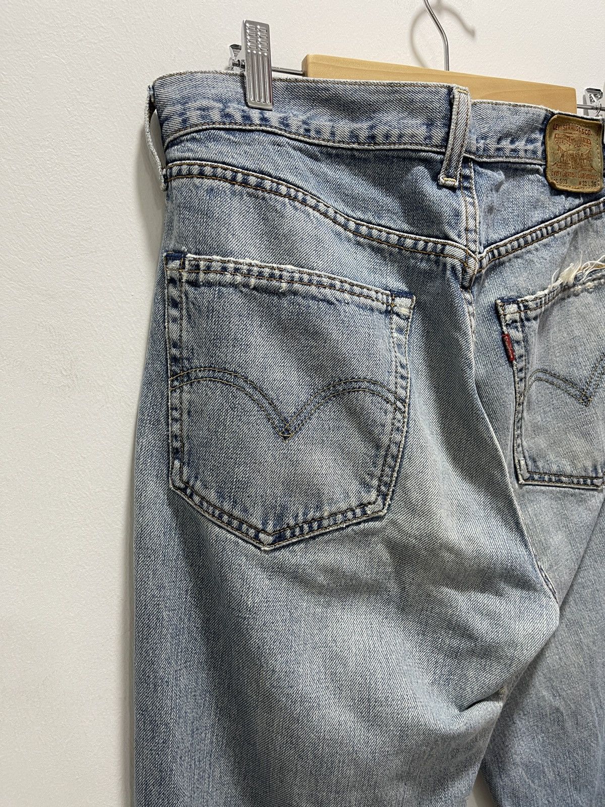Levi's LEVIS 503 SELVEDGE BUTTON STAMP 359 DISTRESSED DENIM JEANS Size US 30 / EU 46 - 13 Thumbnail