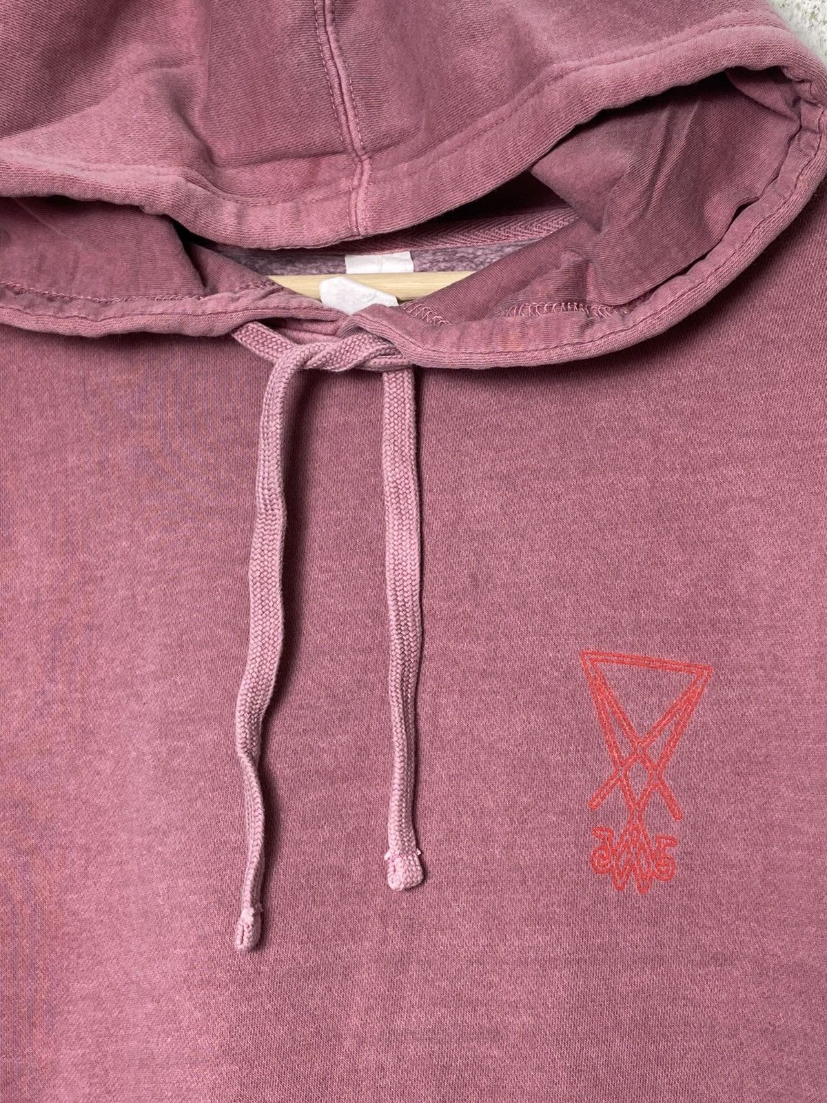 Japanese Brand × Vintage × Welcome Skateboards Welcome Skateboards Summon Something Hoodie Size US L / EU 52-54 / 3 - 3 Thumbnail