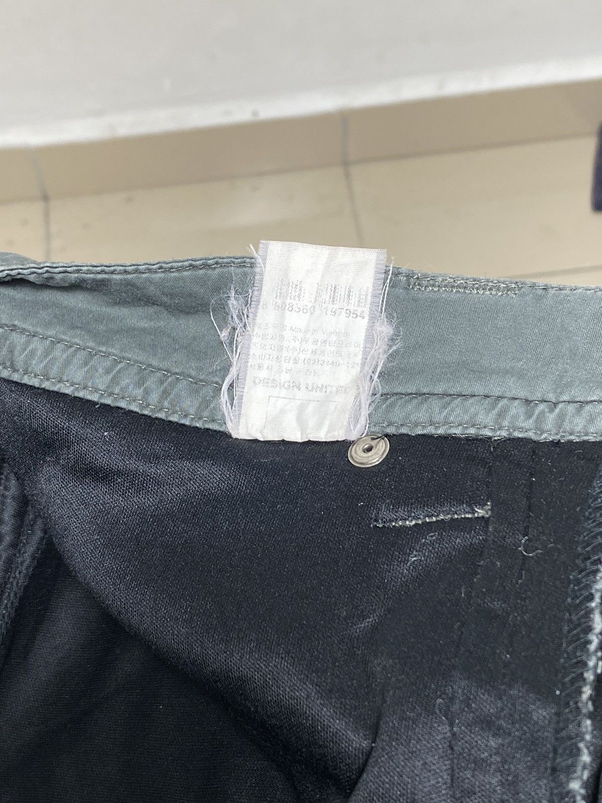 Vintage Tactical Bondage Multiple Pocket Pants / Undercover Size US 31 - 11 Thumbnail