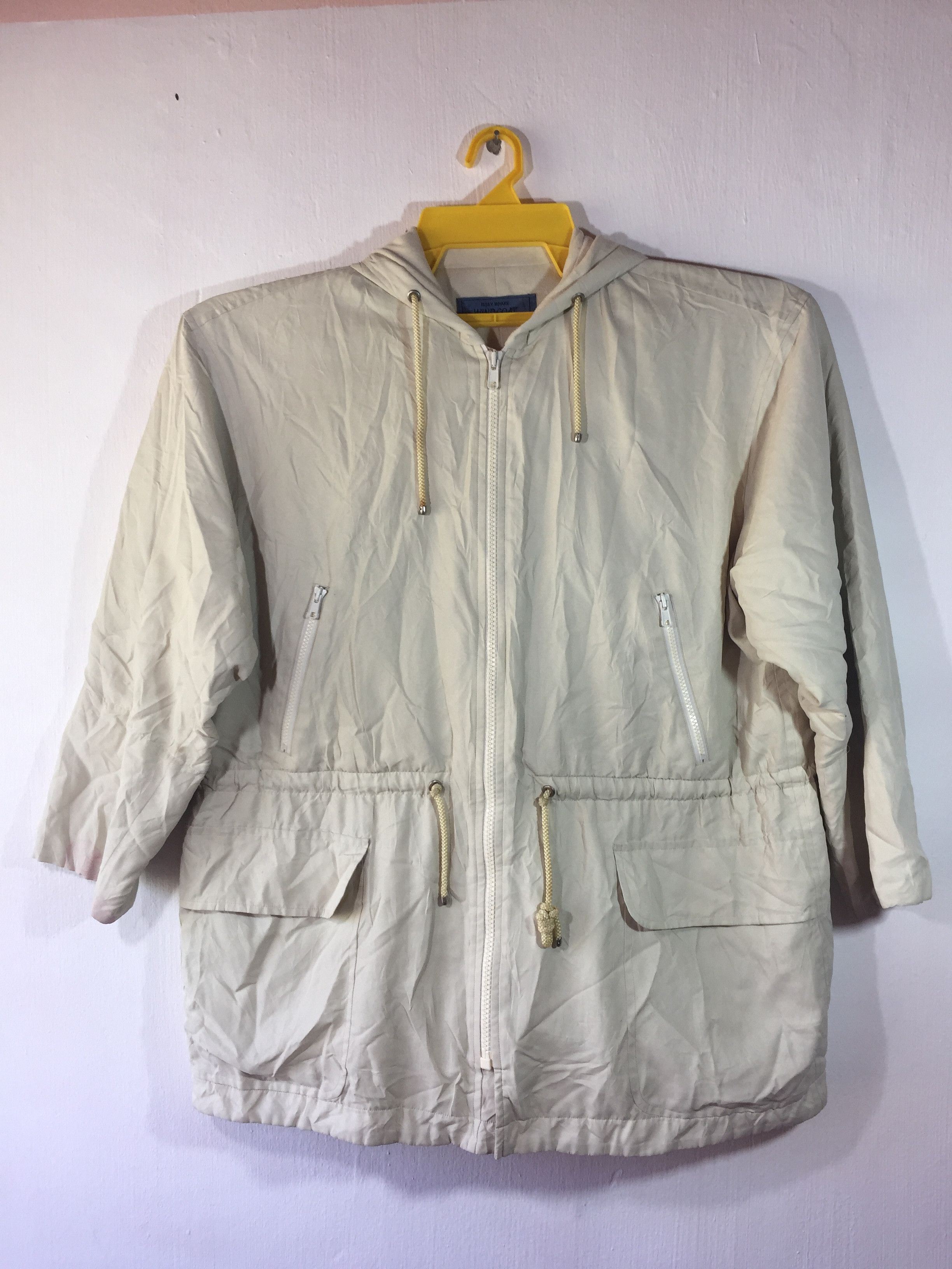 Issey Miyake VINTAGE ISSEY MIYAKE WINDCOAT DRAWSTRING HOODIE JACKET Size US XL / EU 56 / 4 - 1 Thumbnail