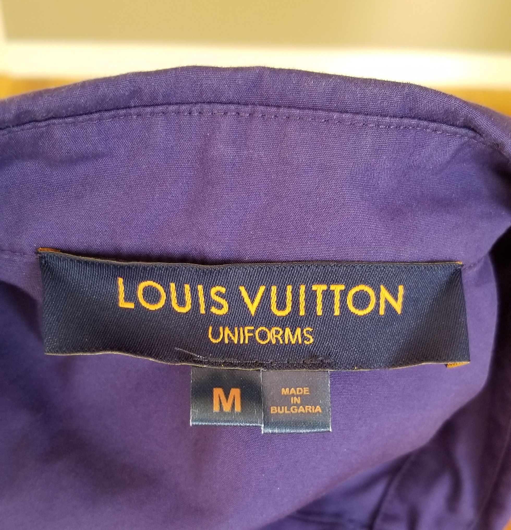 Louis Vuitton Louis Vuitton Virgil Abloh Équipe Shirt Size US M / EU 48-50 / 2 - 9 Thumbnail