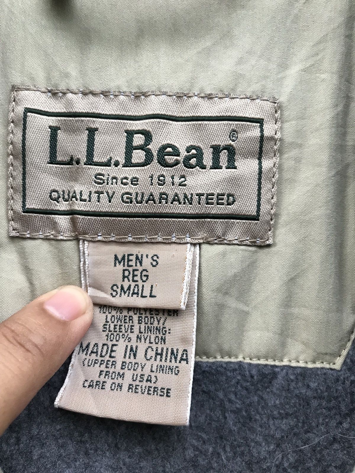 L.L. Bean L.L Bean Button Zipper Winter Jacket Armpit 23”x35” Size US S / EU 44-46 / 1 - 8 Thumbnail