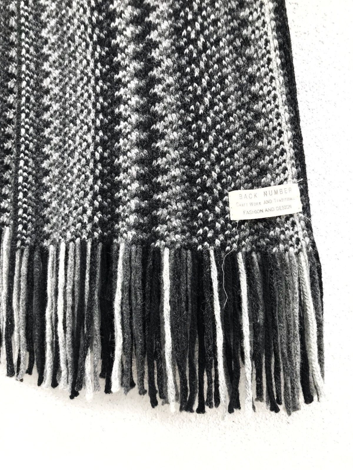 Japanese Brand Back Number Craft Work And Traditional Wool Mufflers Size ONE SIZE - 2 Thumbnail