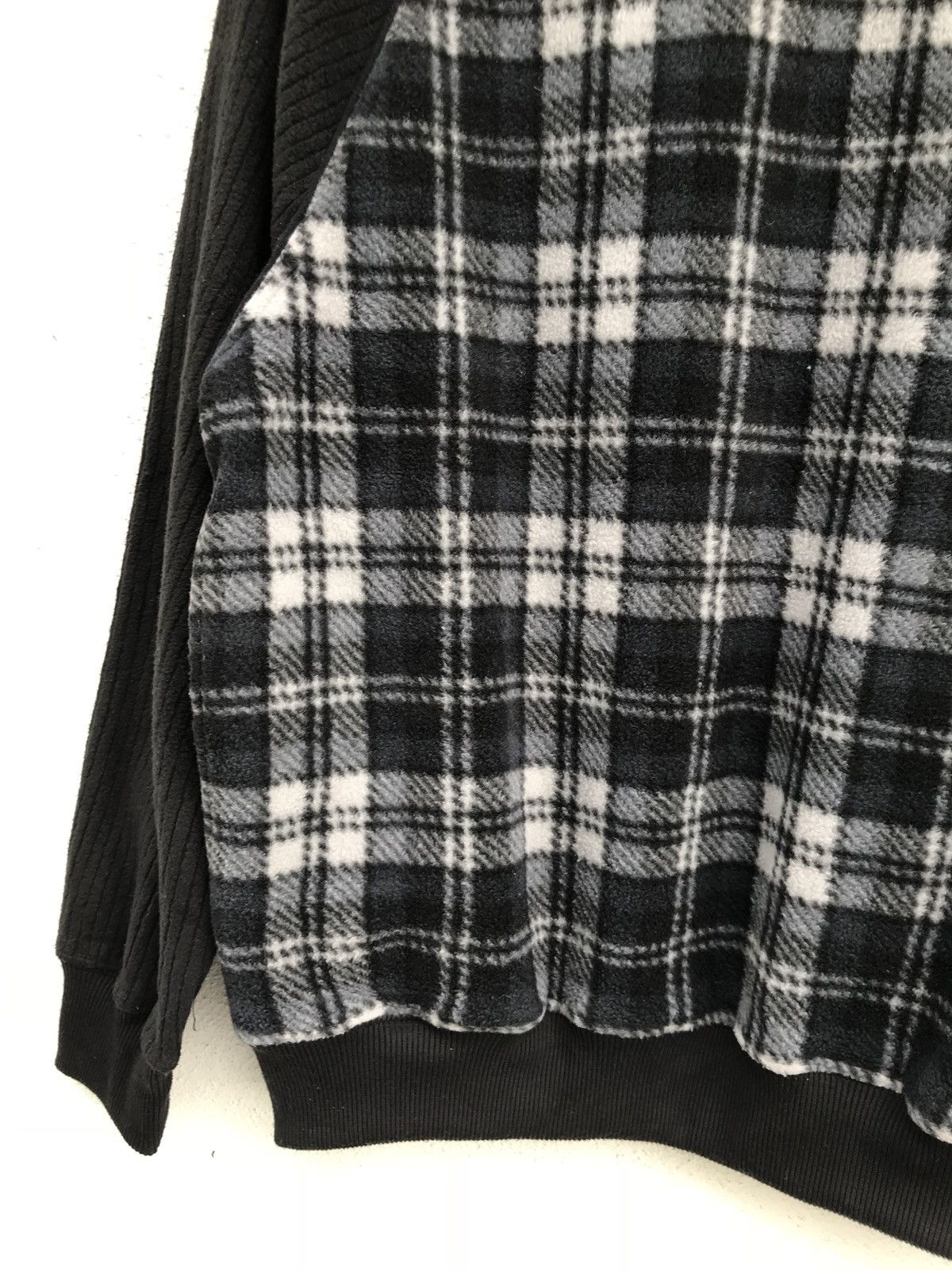 Designer × Valentino Piazza Valentino Sweatshirt Armpit 22.5”x27” Size US M / EU 48-50 / 2 - 6 Thumbnail