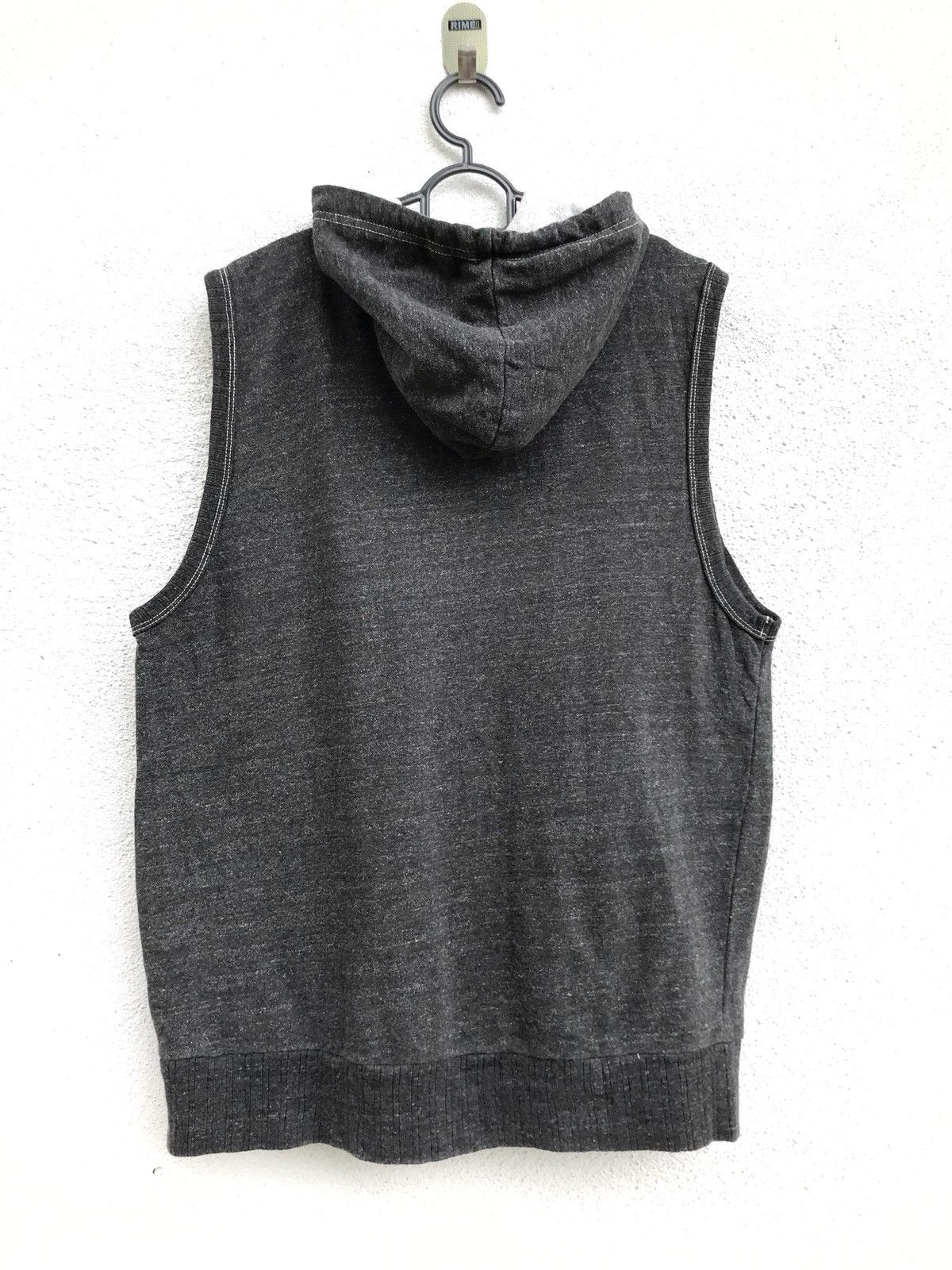 Japanese Brand Back Number Zipper Hoodie Short Sleeve Sweatshirt Size US L / EU 52-54 / 3 - 2 Thumbnail