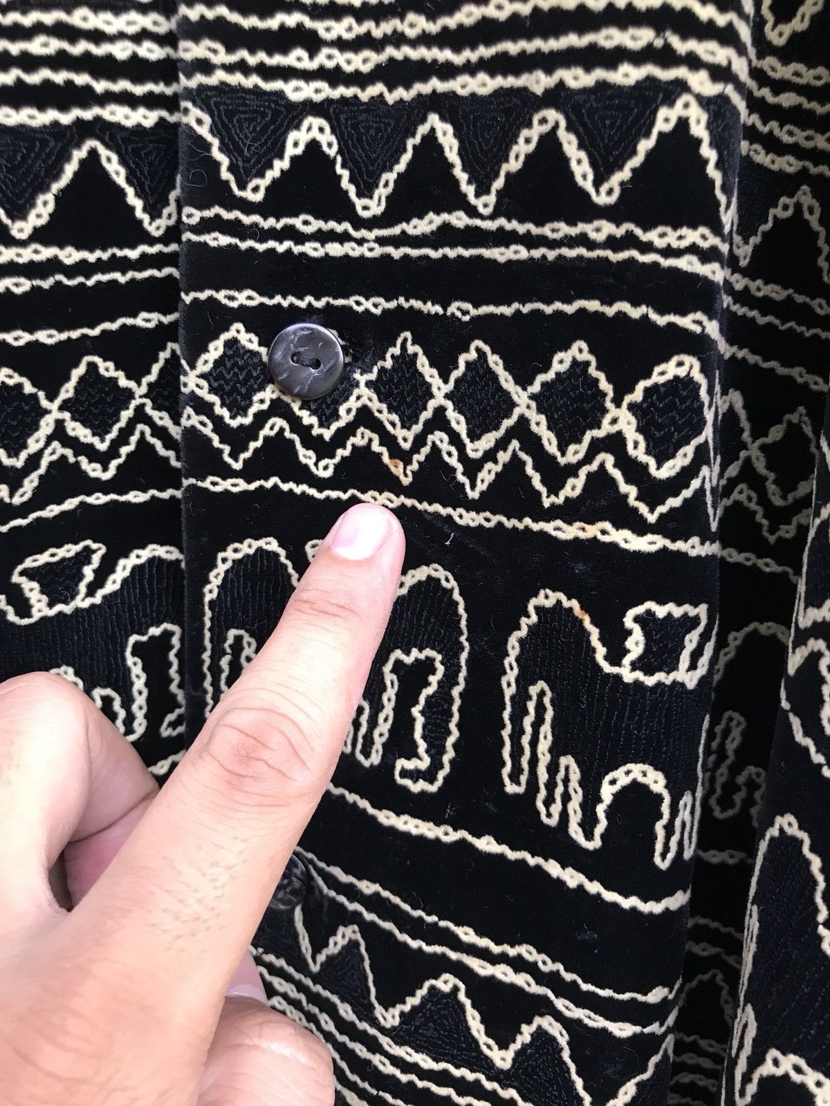 Designer × Japanese Brand Deux Viviere Black Embroidered Tribal Design Size US L / EU 52-54 / 3 - 10 Thumbnail