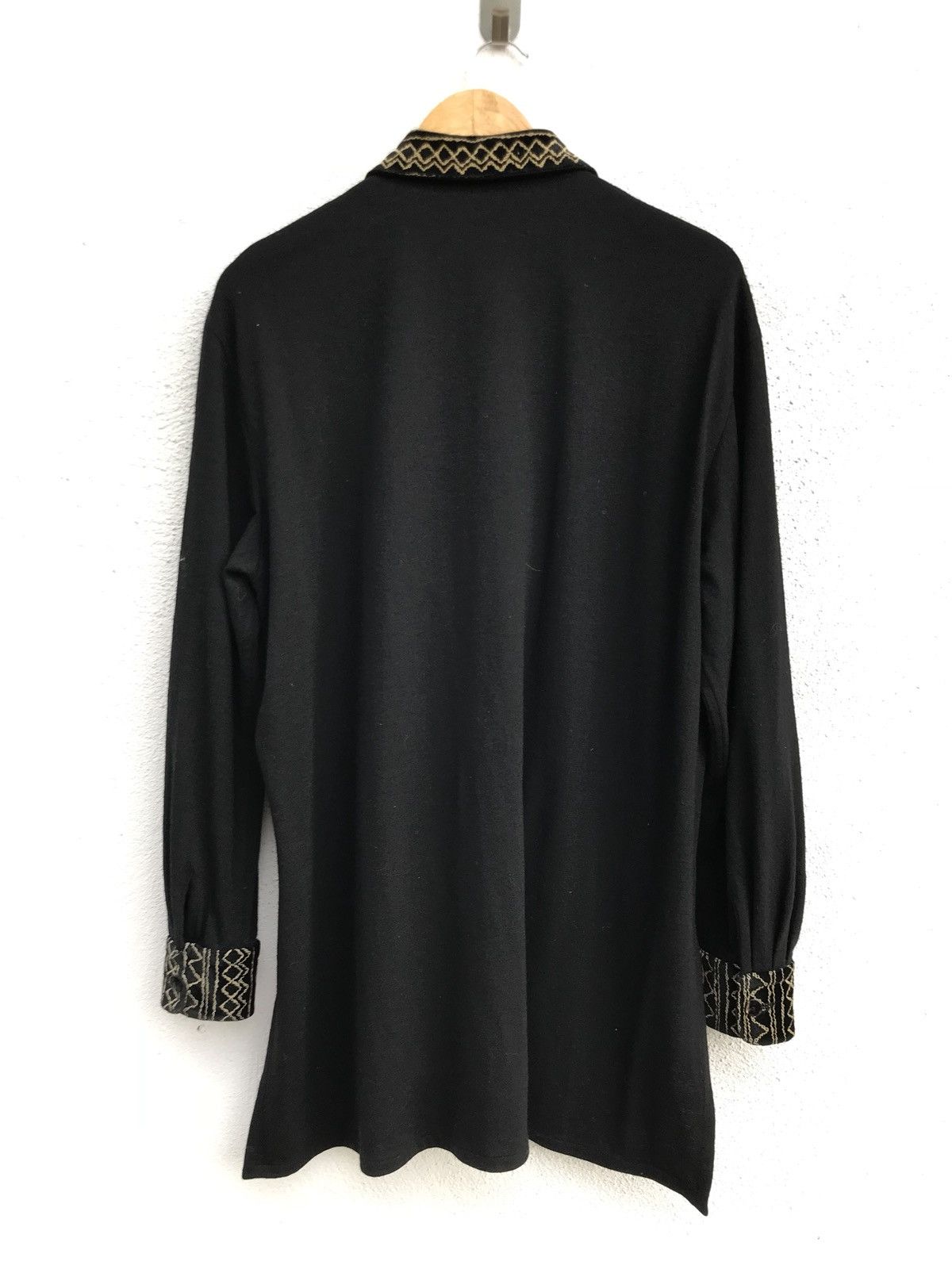 Designer × Japanese Brand Deux Viviere Black Embroidered Tribal Design Size US L / EU 52-54 / 3 - 2 Thumbnail