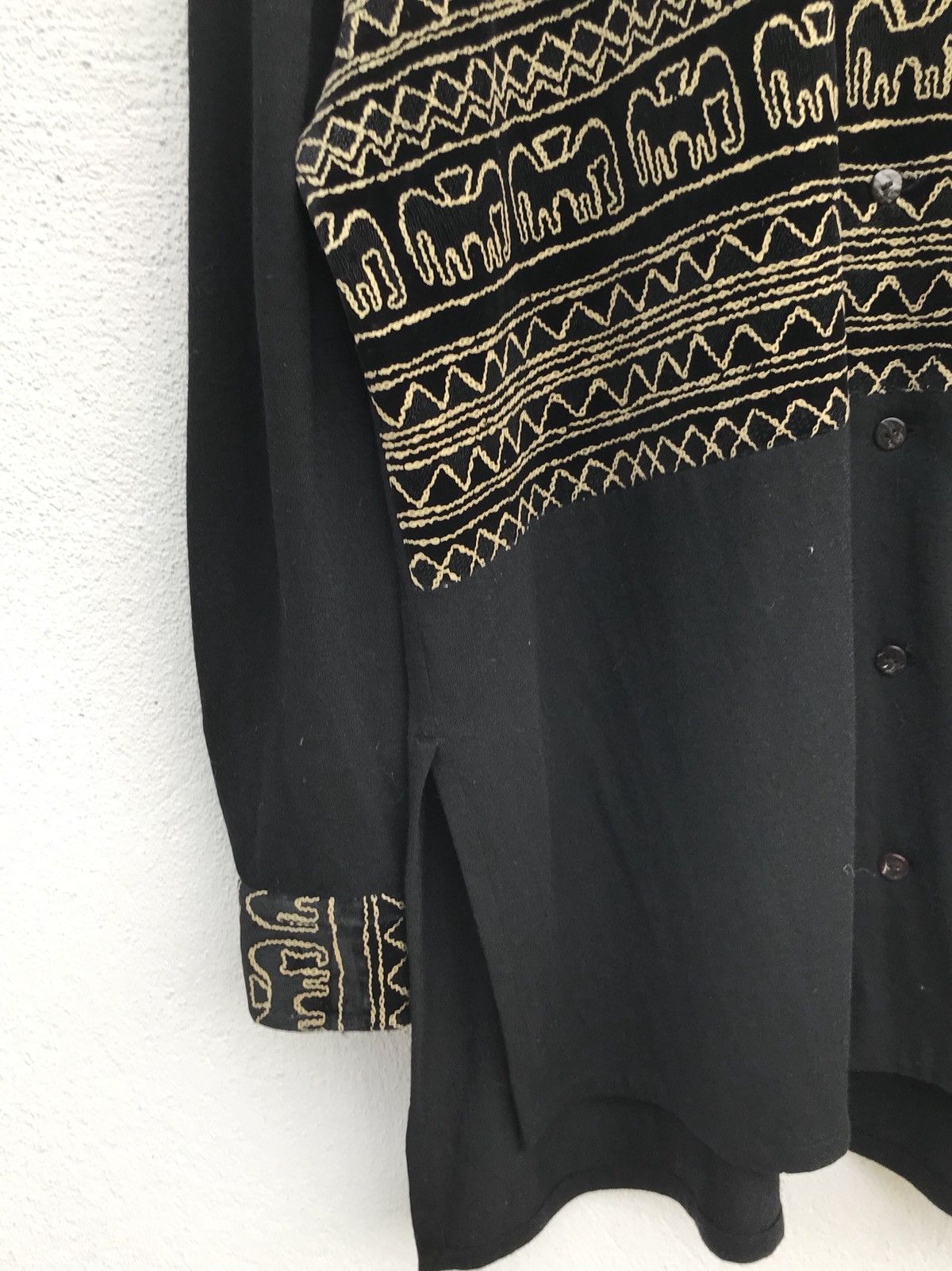 Designer × Japanese Brand Deux Viviere Black Embroidered Tribal Design Size US L / EU 52-54 / 3 - 6 Thumbnail