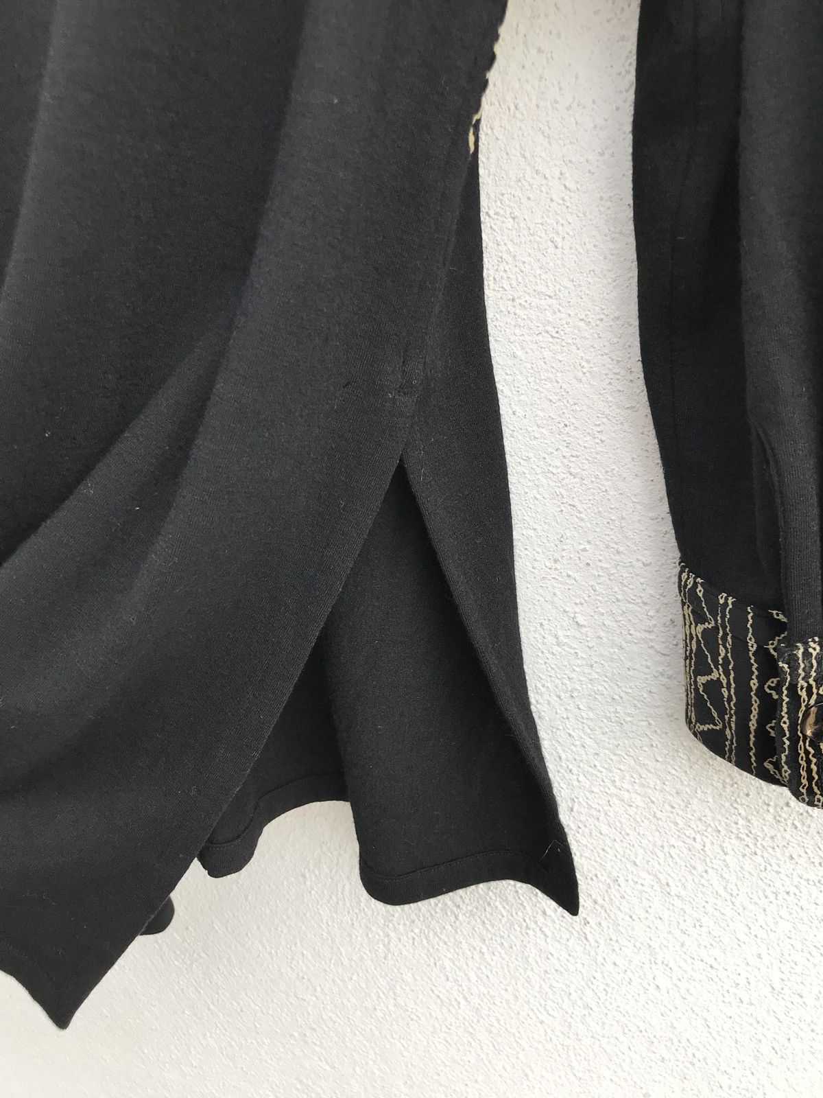 Designer × Japanese Brand Deux Viviere Black Embroidered Tribal Design Size US L / EU 52-54 / 3 - 9 Thumbnail