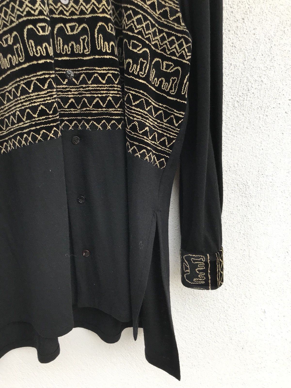 Designer × Japanese Brand Deux Viviere Black Embroidered Tribal Design Size US L / EU 52-54 / 3 - 7 Thumbnail