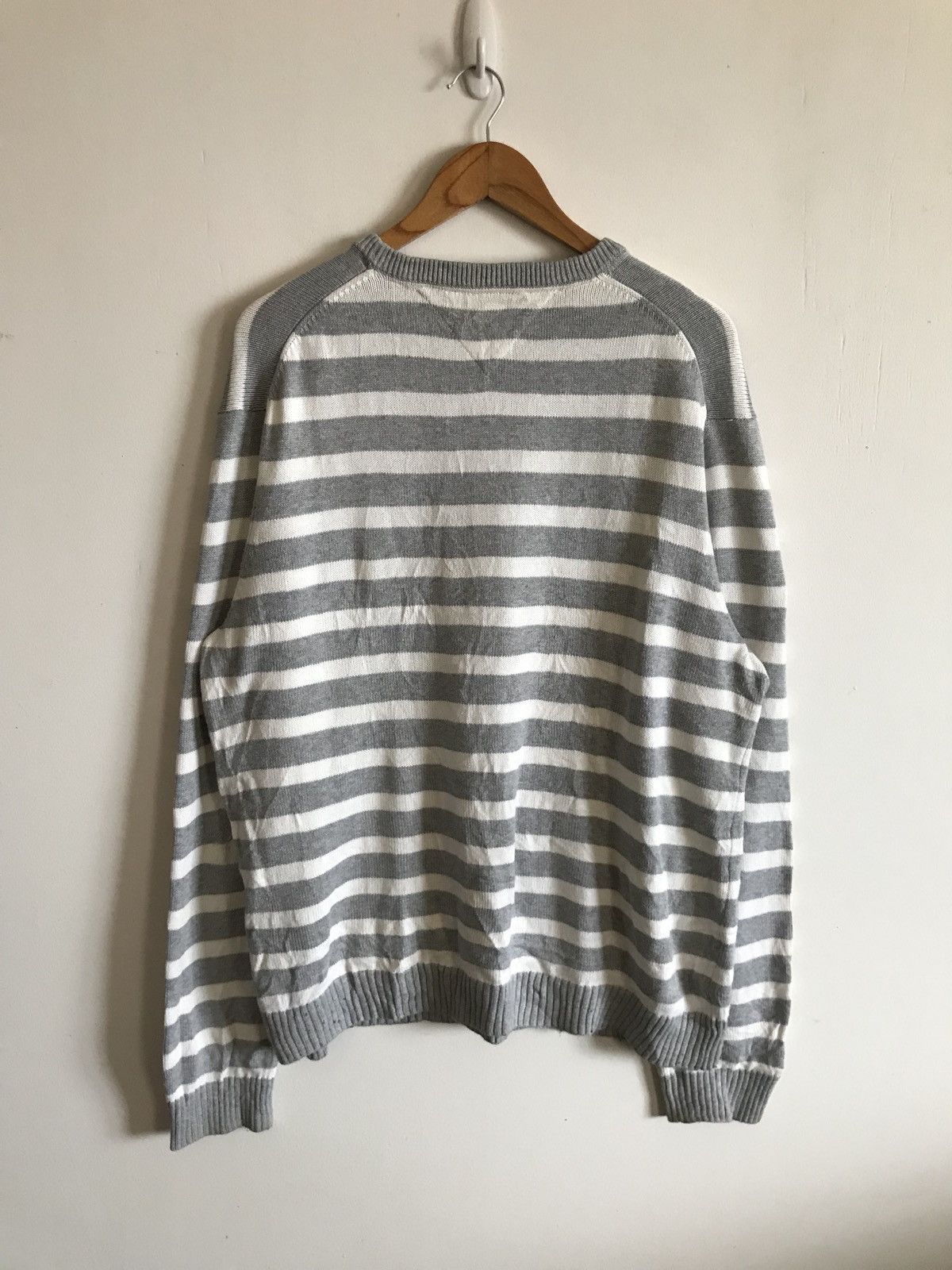 Tommy Hilfiger Tommy Hilfiger Stripes Hand Knit Sweater Size US XL / EU 56 / 4 - 2 Thumbnail