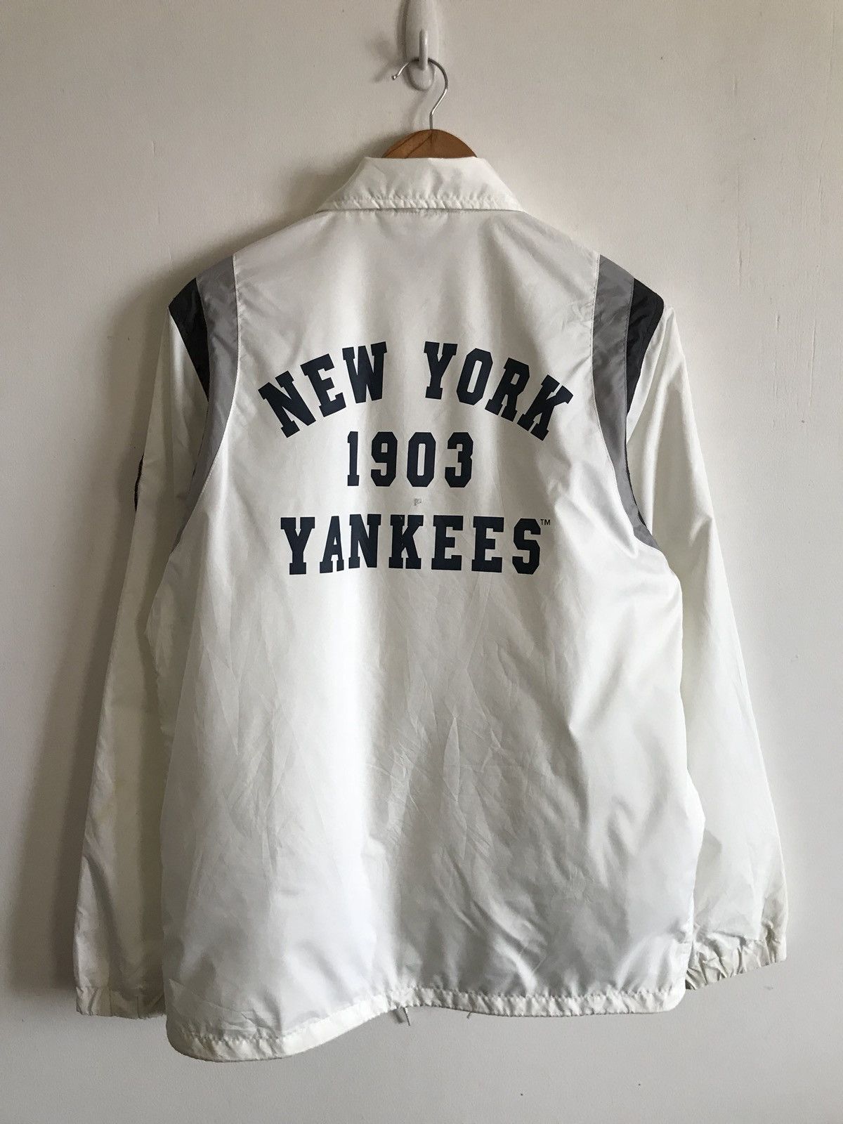 New York Yankees × Uniqlo Coach Jacket Size US L / EU 52-54 / 3 - 2 Thumbnail