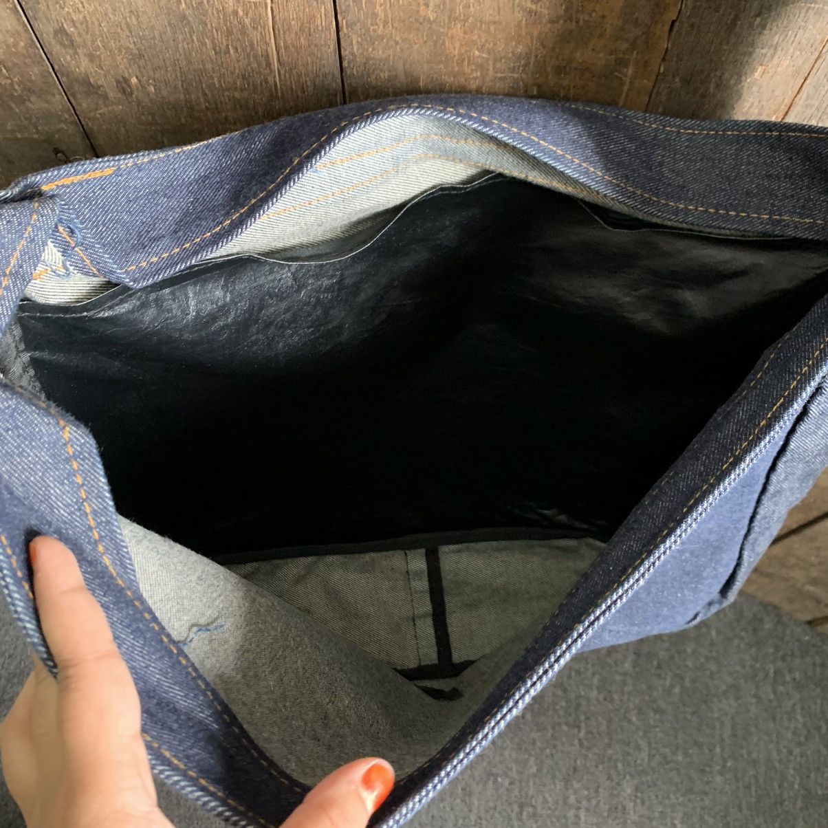 Vintage Vintage Evisu Custom Handmade Sling Bag Size ONE SIZE - 9 Thumbnail