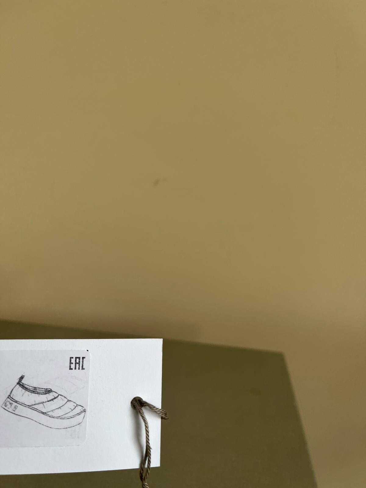 Marni o1rshd1 Puffy Low Top Logo Sneakers in Yellow Size US 10 / EU 43 - 13 Thumbnail